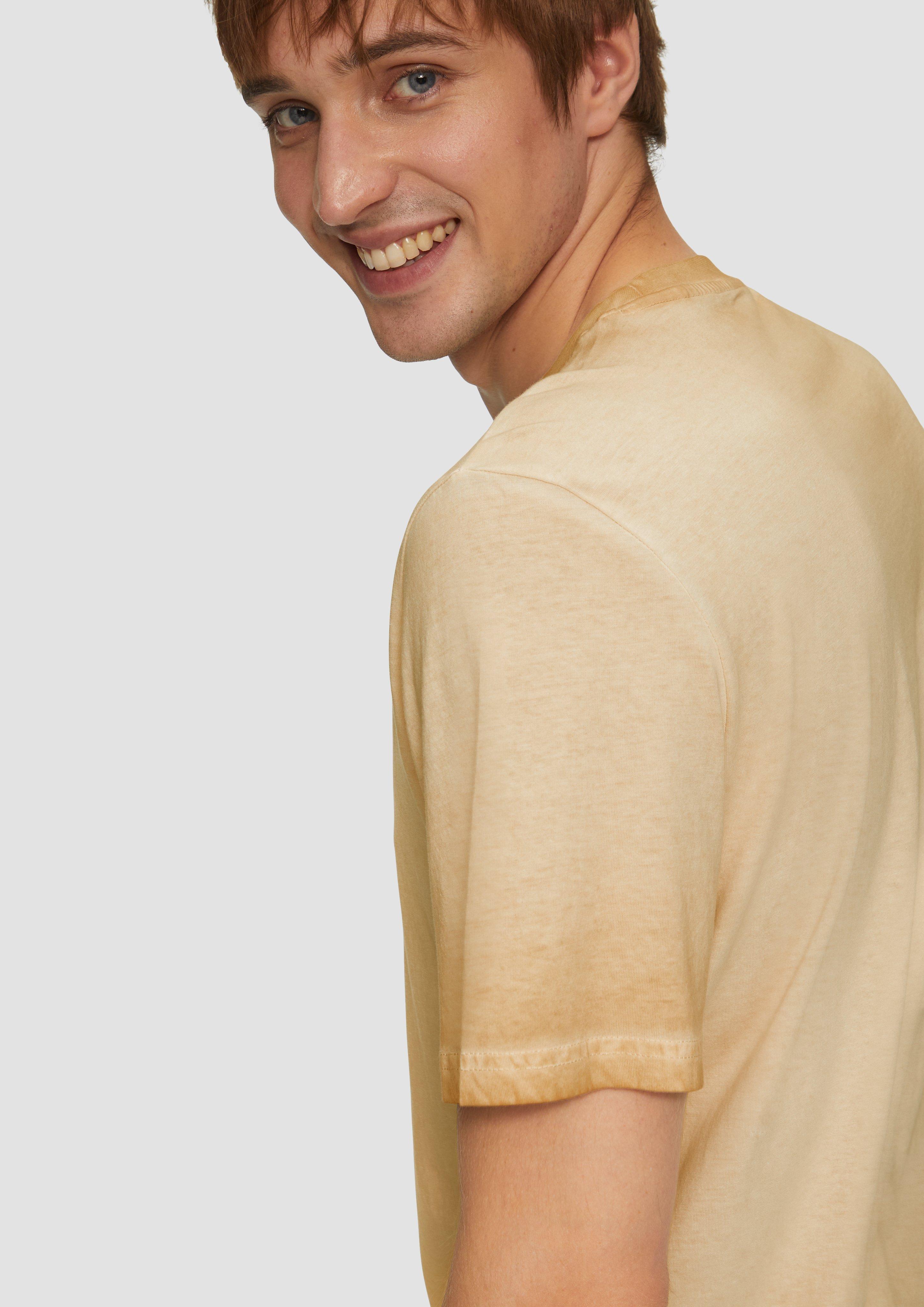 T-shirt in 1602, 5445, 5883 & 9666