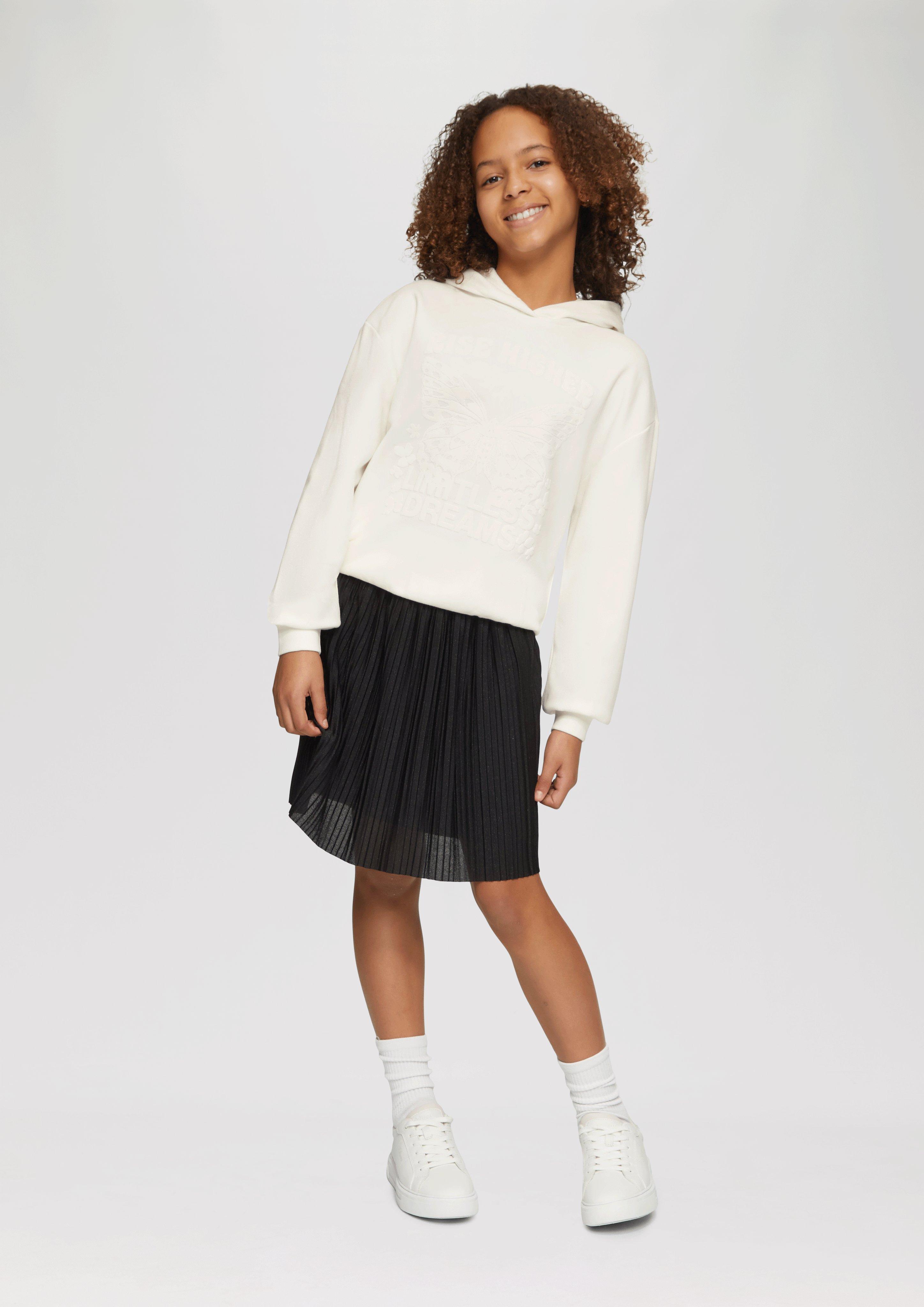 Sweatshirt in 0210, 4725 & 7450