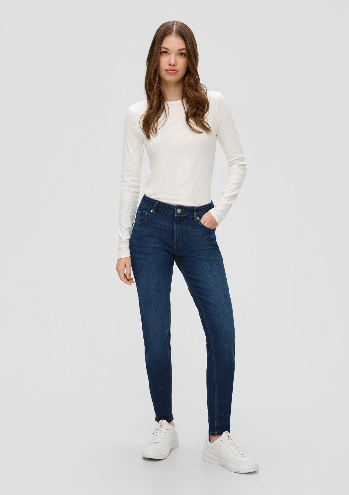 Skinny & Very Slim Jeans for Women