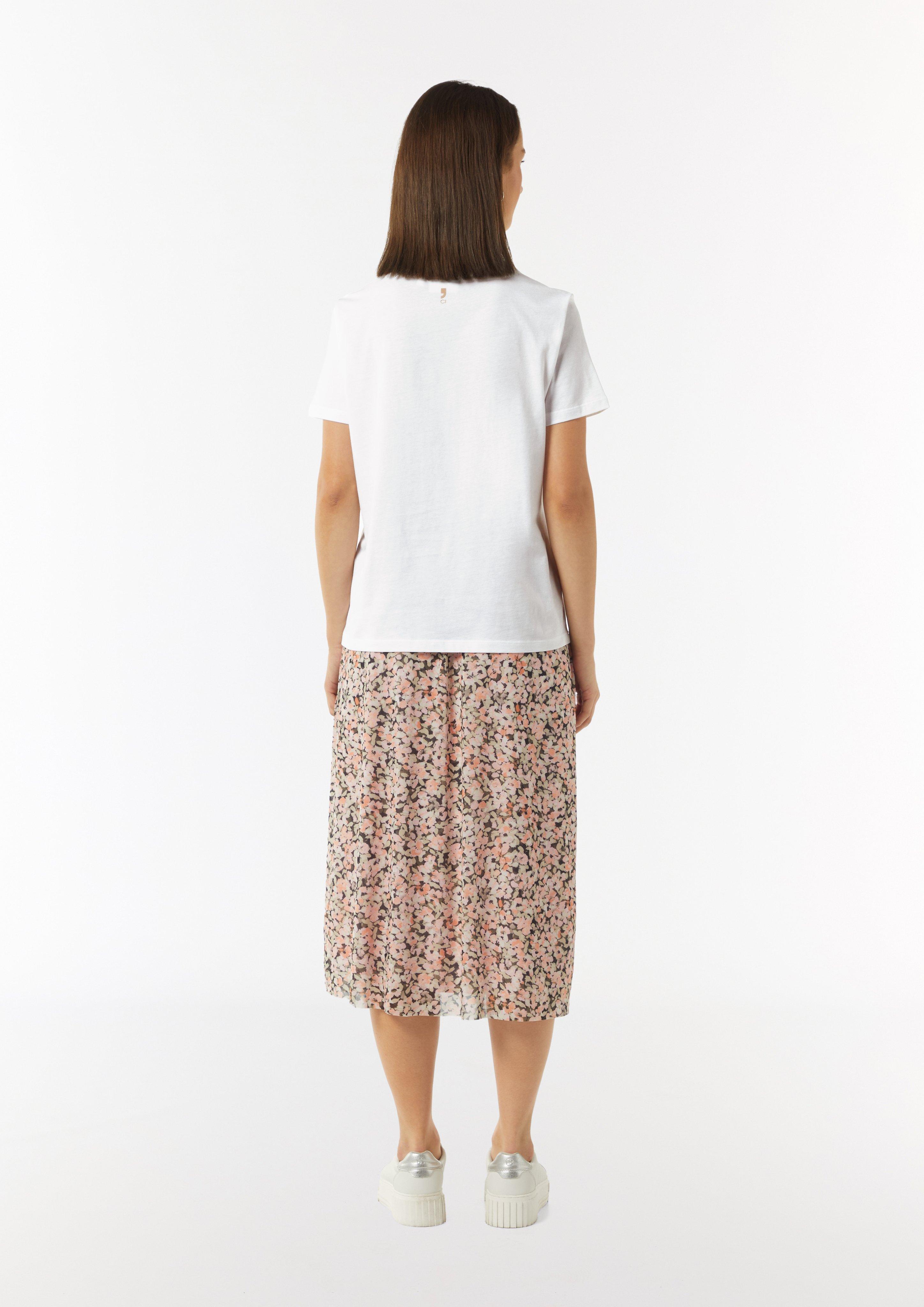 T-Shirt in 01D8 & 42D9