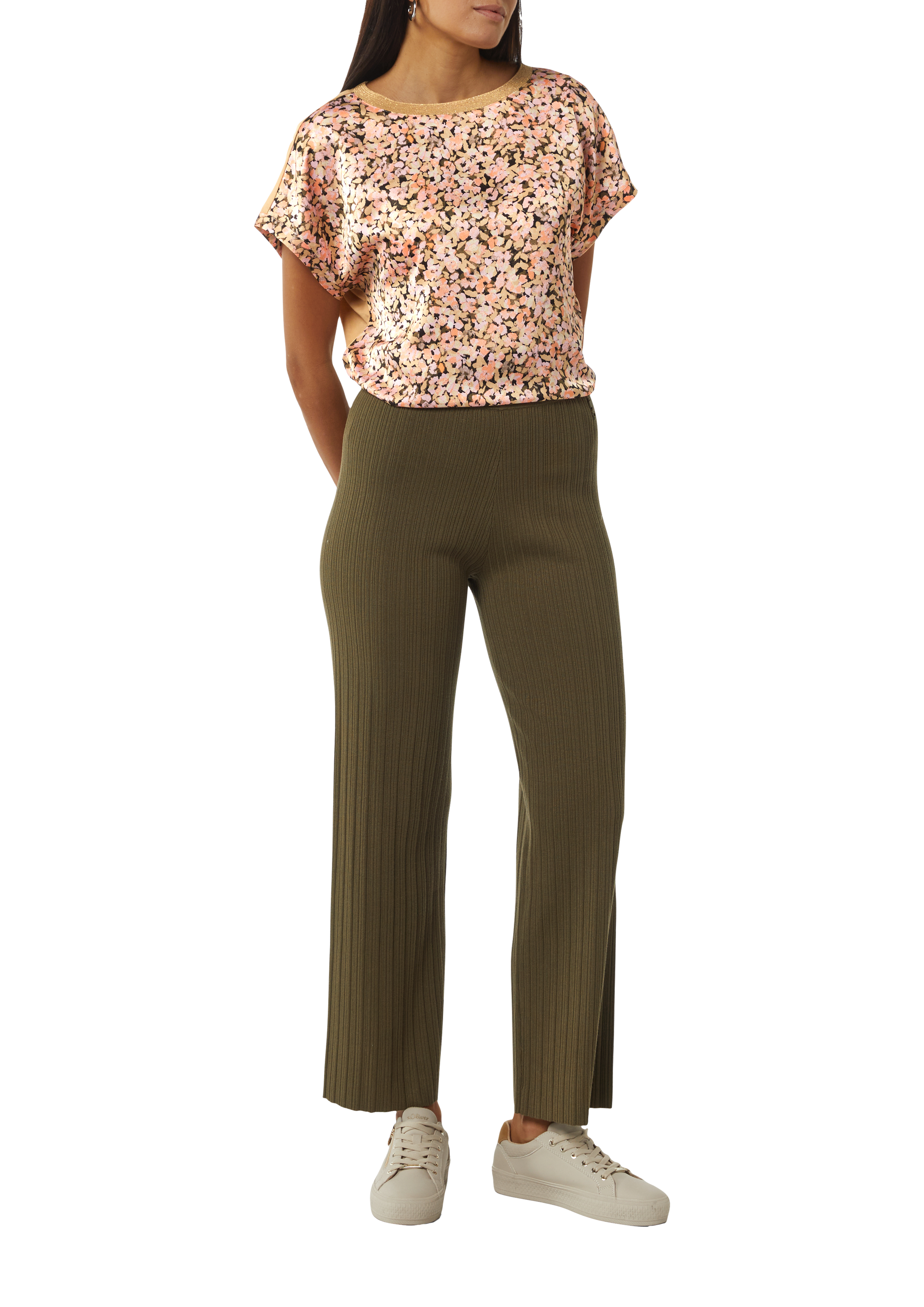 Thumbnail - T-Shirt