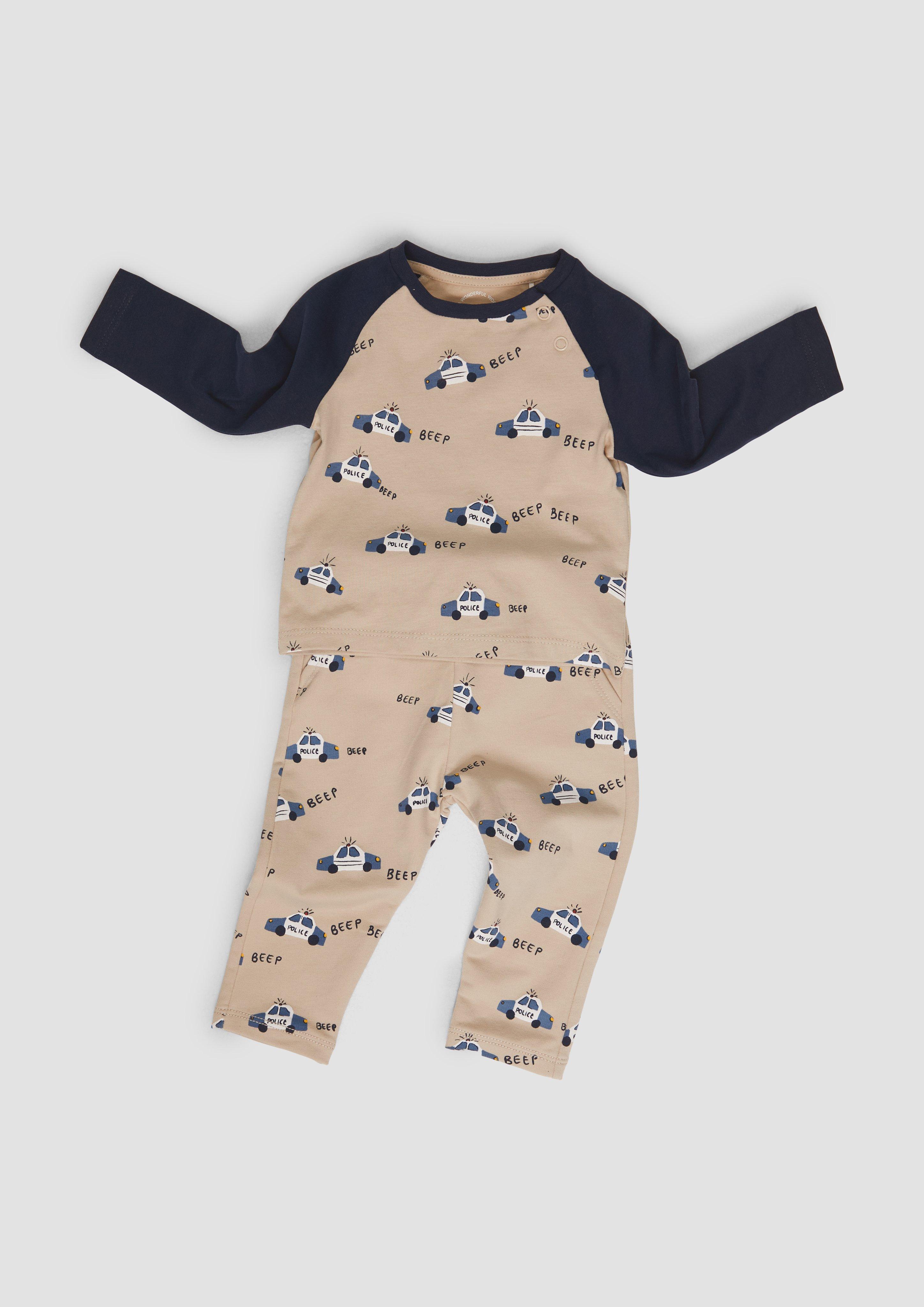 T-shirt in 8138 & 3840