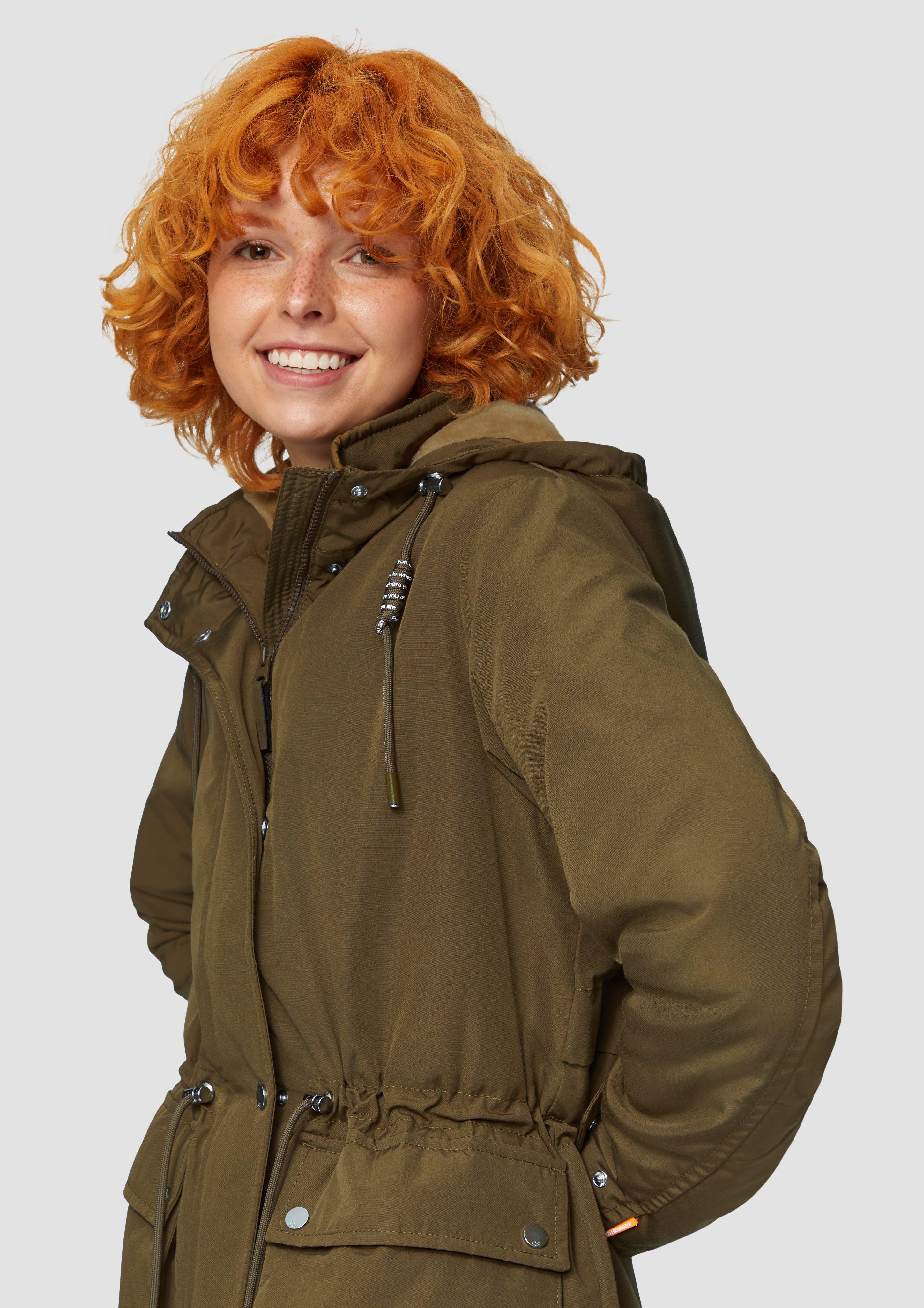 Outdoor coat in 7864 & 9999