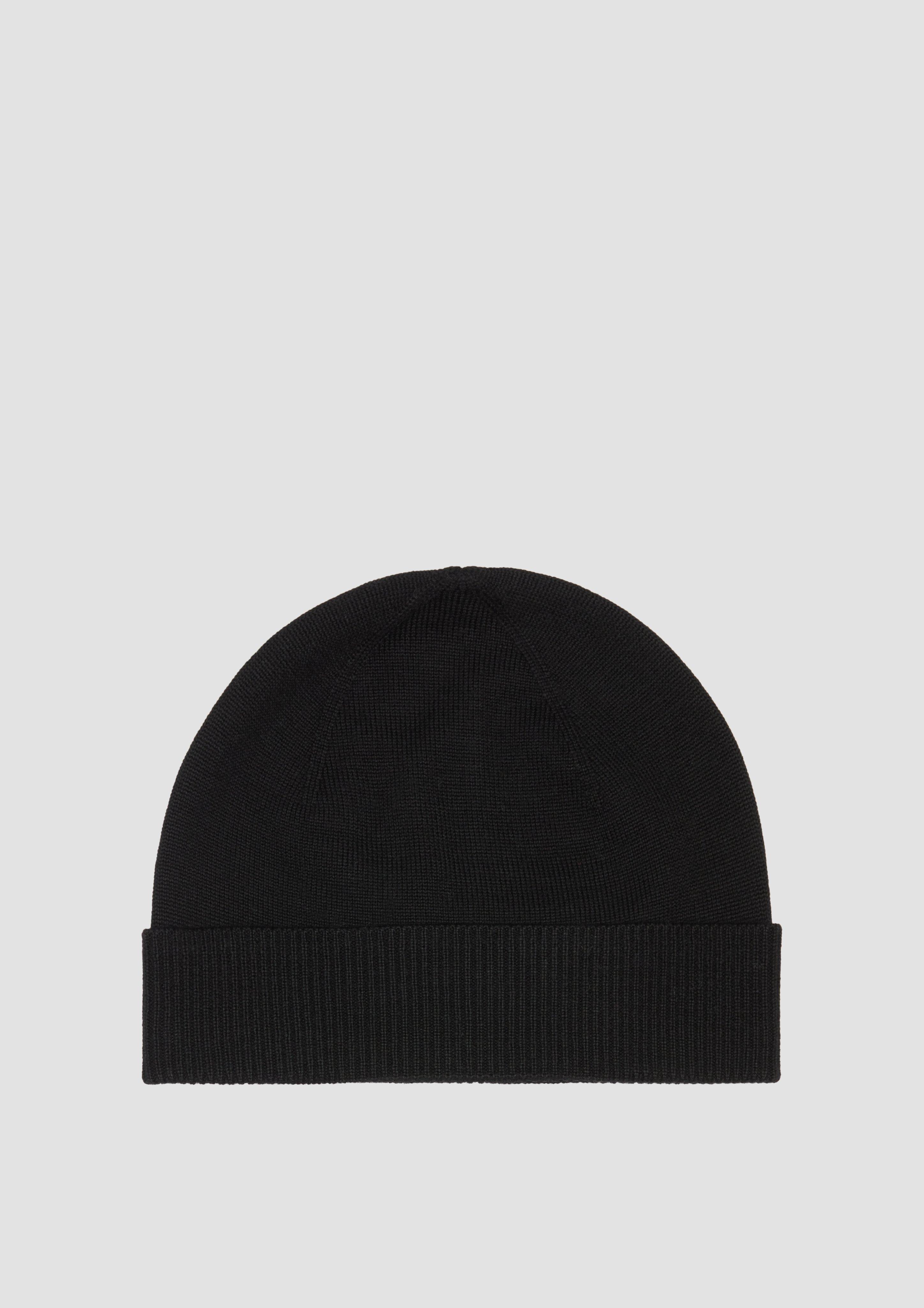 Pletena kapa in 9999, 97W0 & 5978