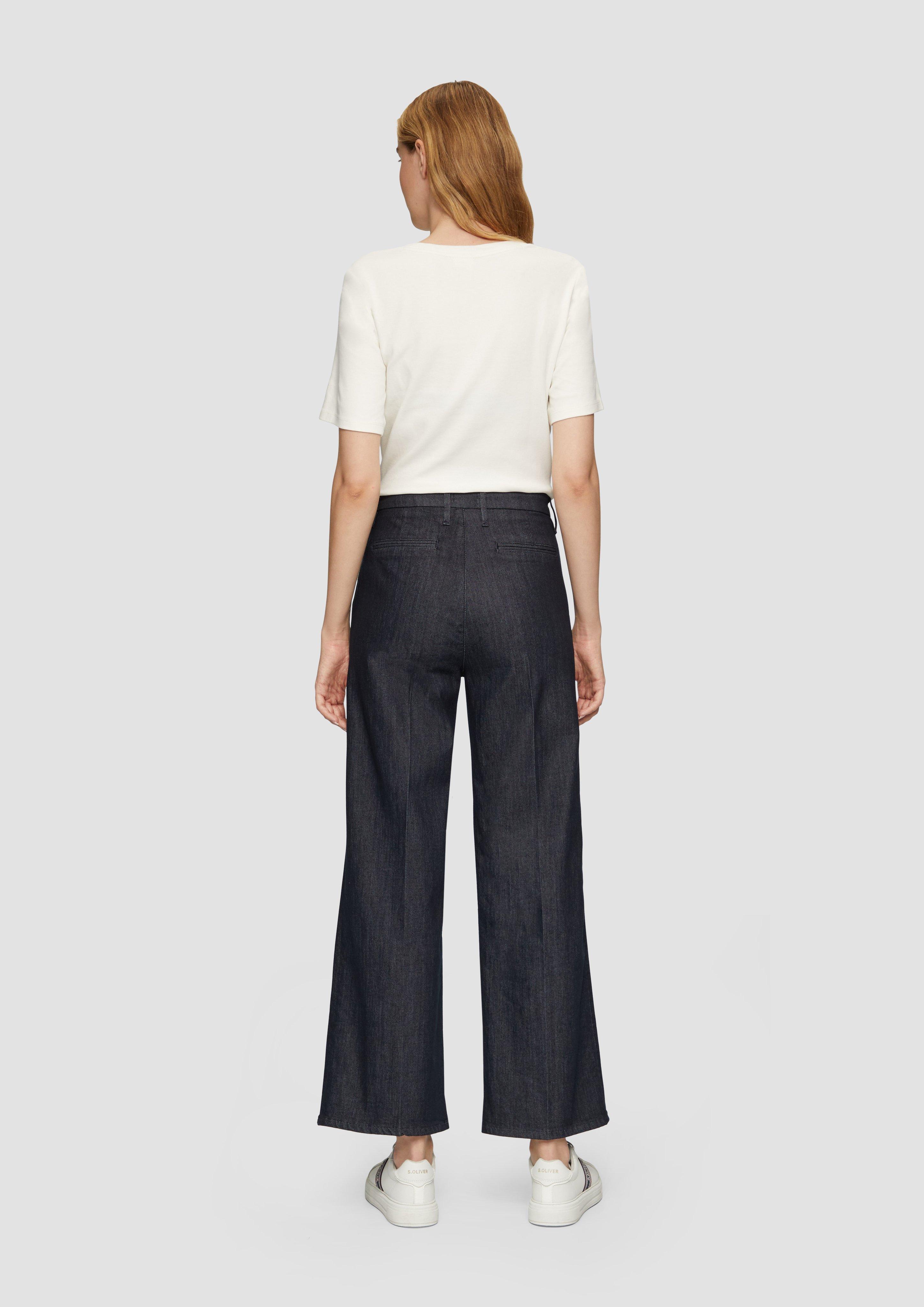 T-shirt in 02D3 & 40D3