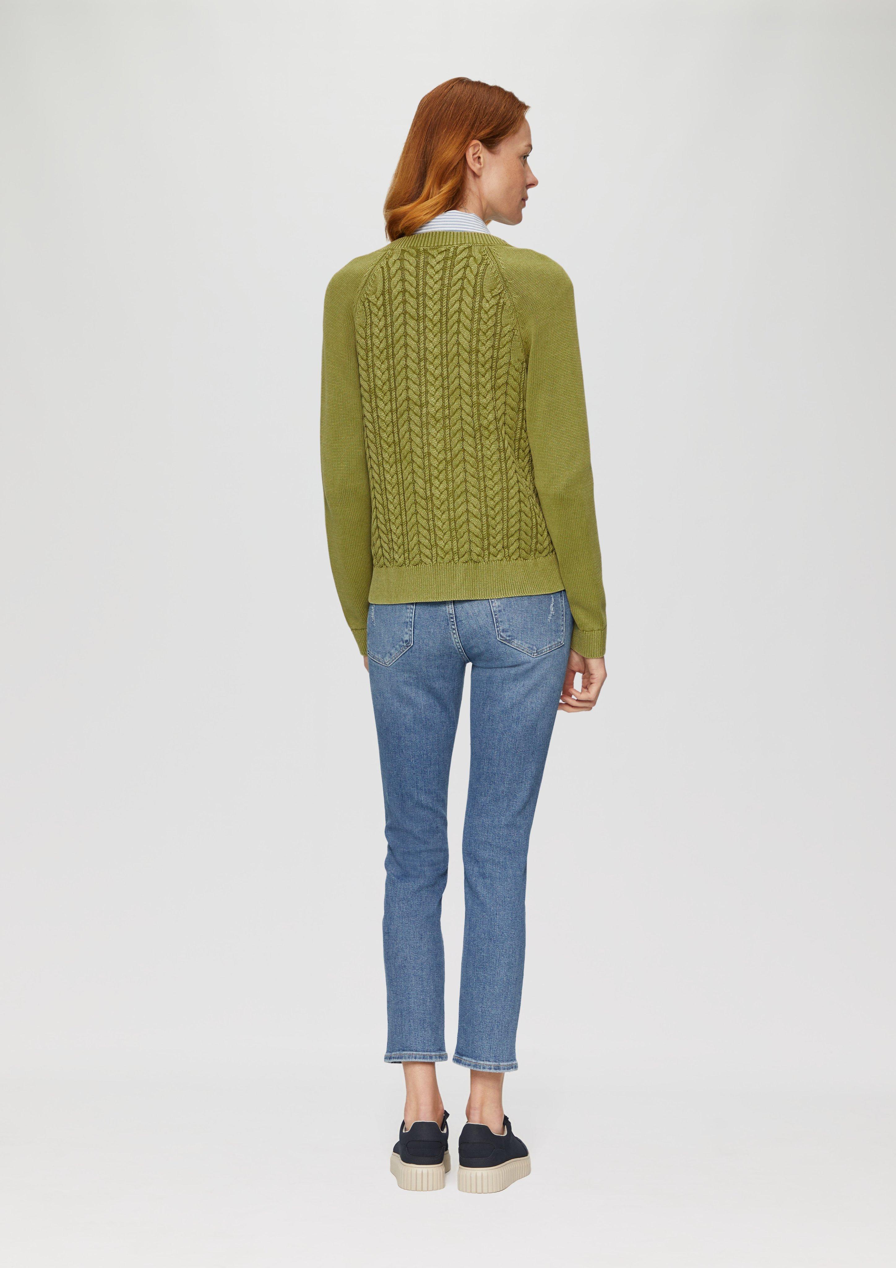 Cardigan in 7774 & 5472