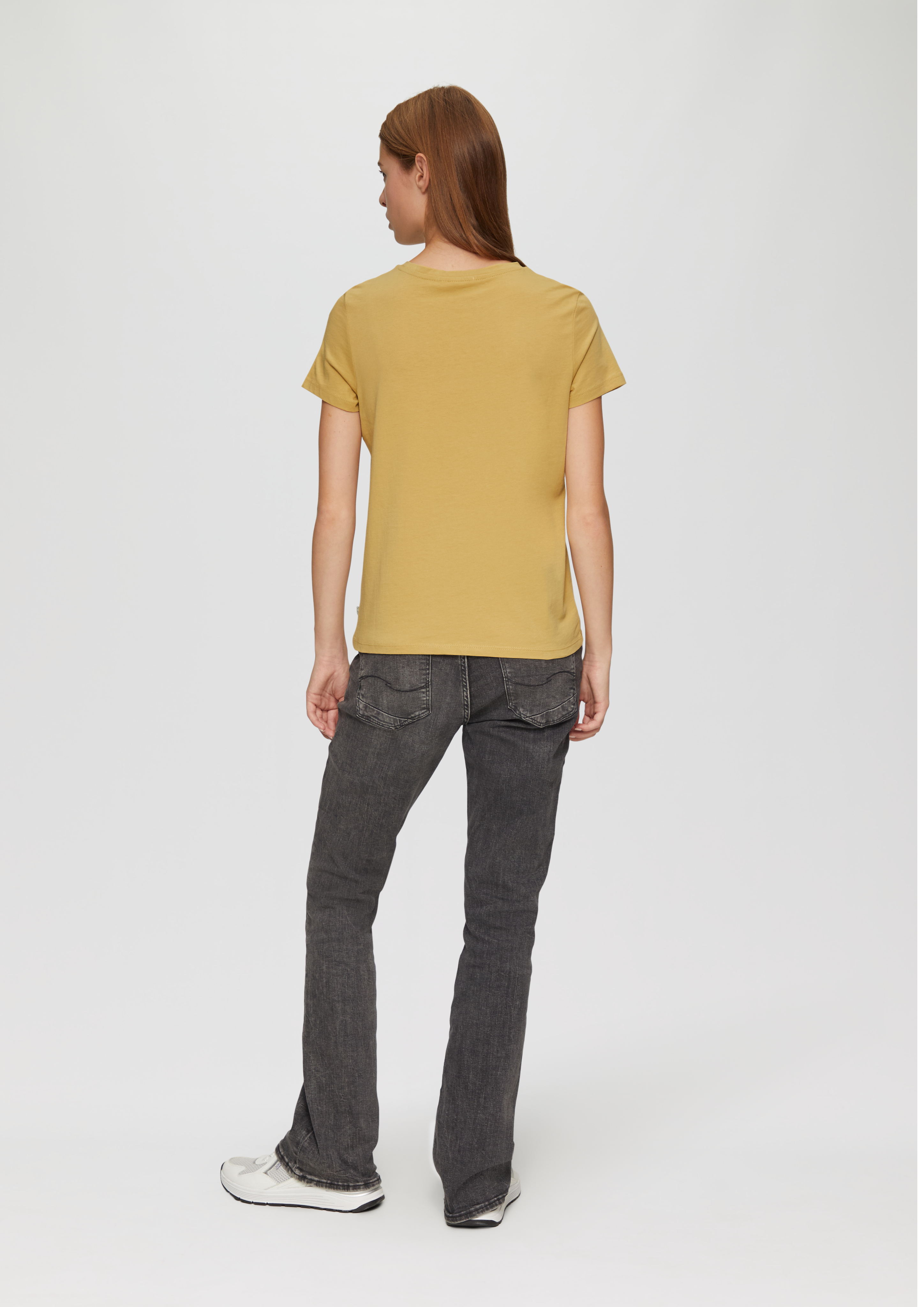 T-Shirt in 16D0, 05D1, 96D1, 54D0 & 01D0