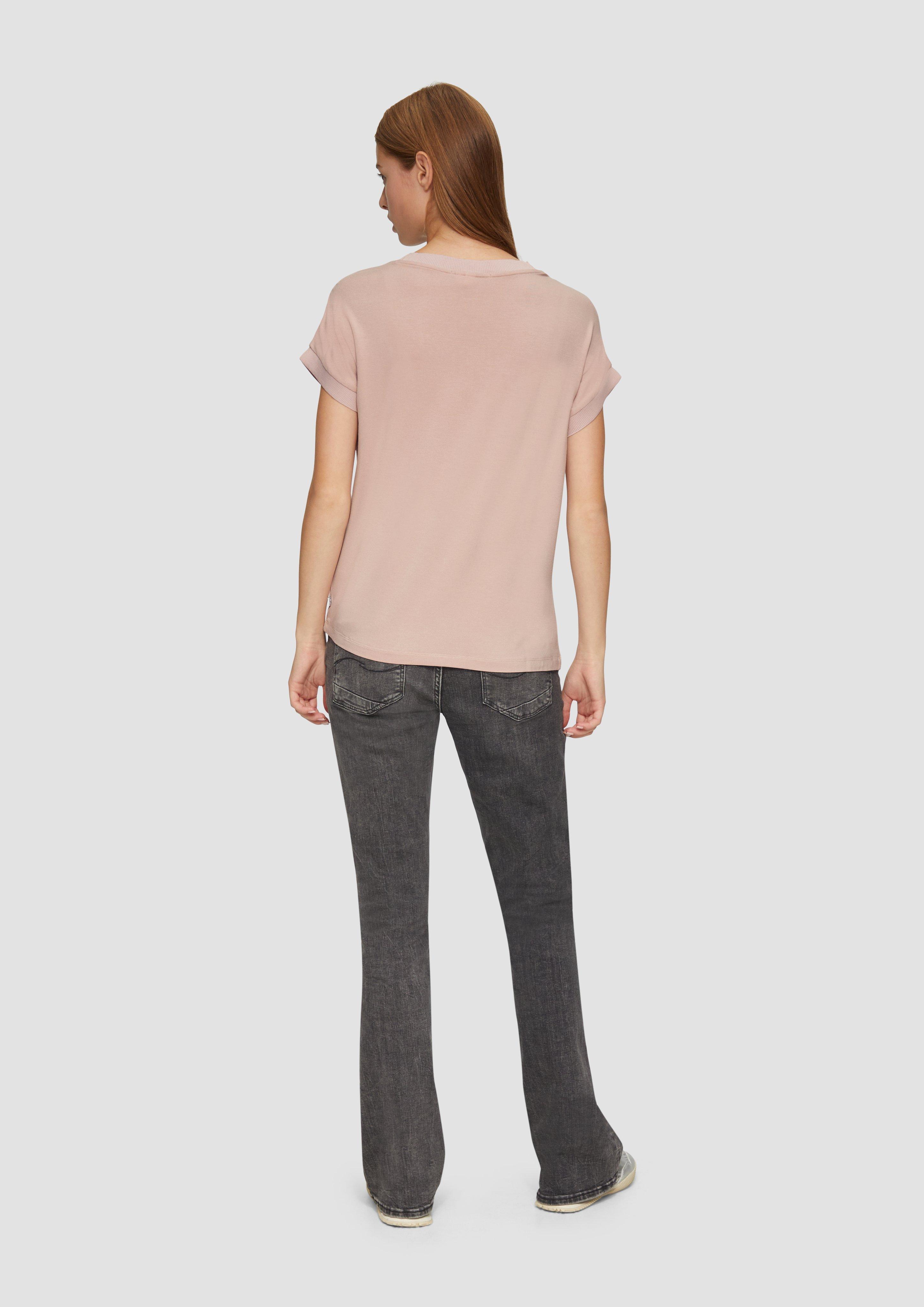 T-Shirt in 4056, 9666 & 5414