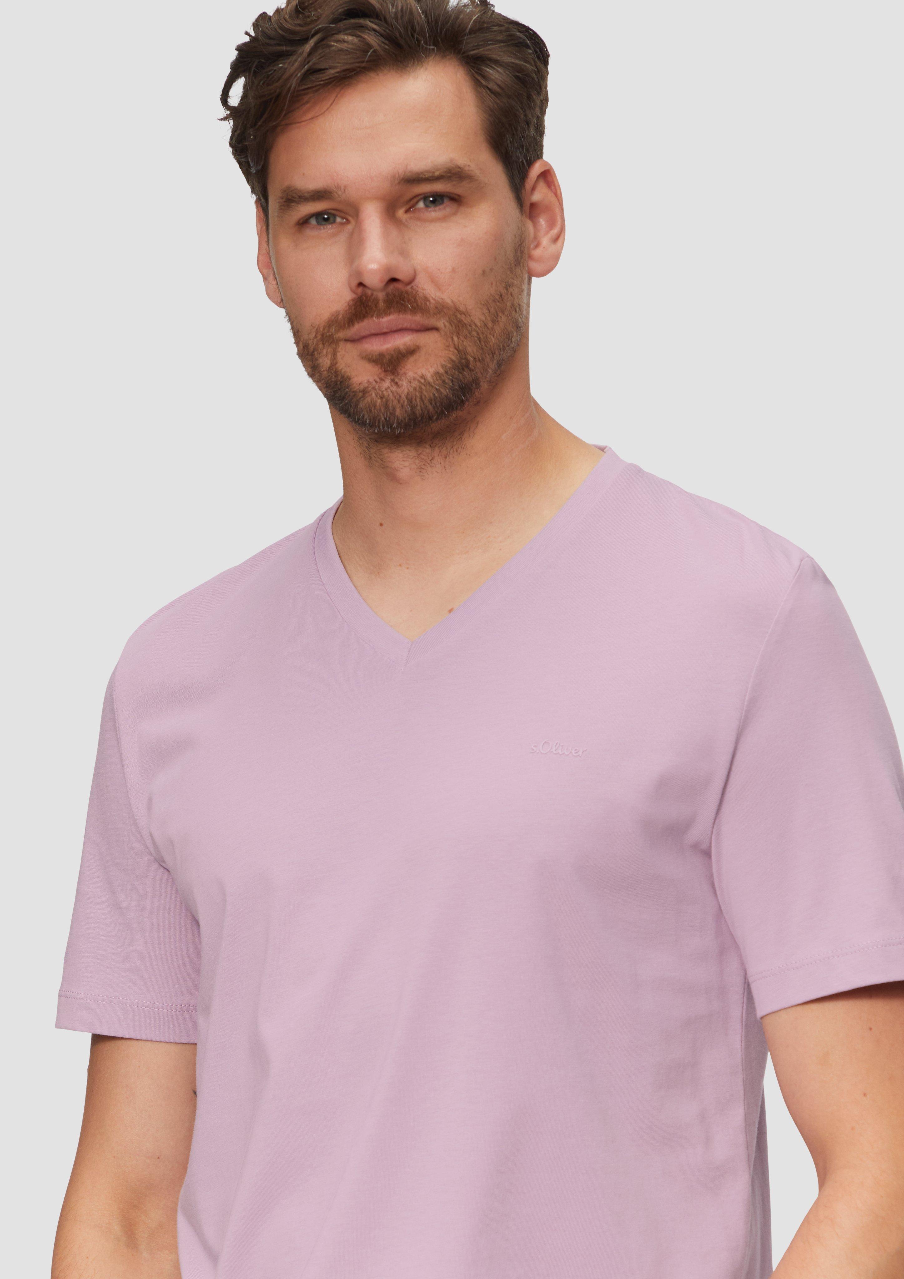 T-shirt in 4084, 5978, 9999, 7785, 0100 & 5402