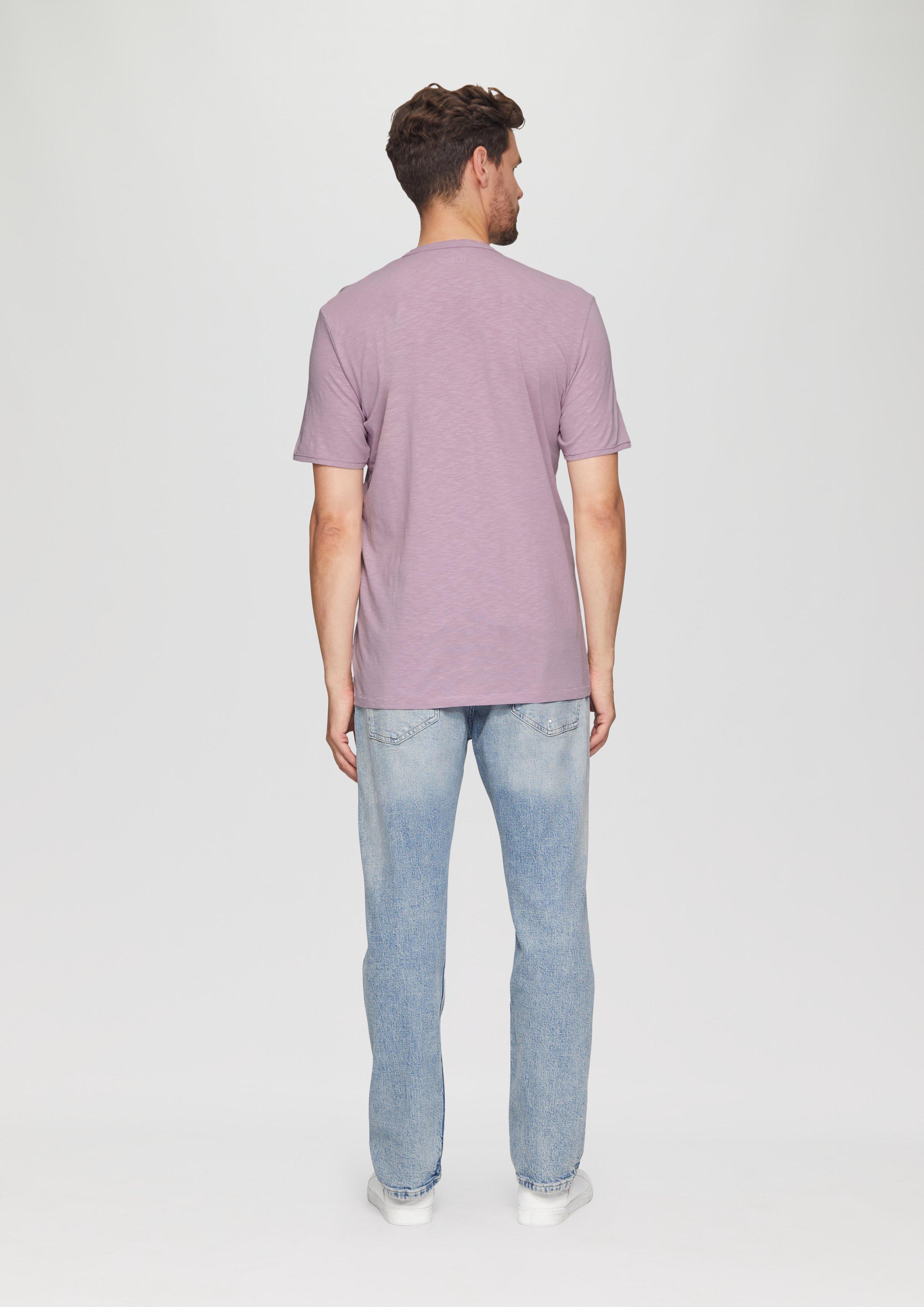 T-shirt in 4084, 7450, 0120, 5402, 4868 & 5978