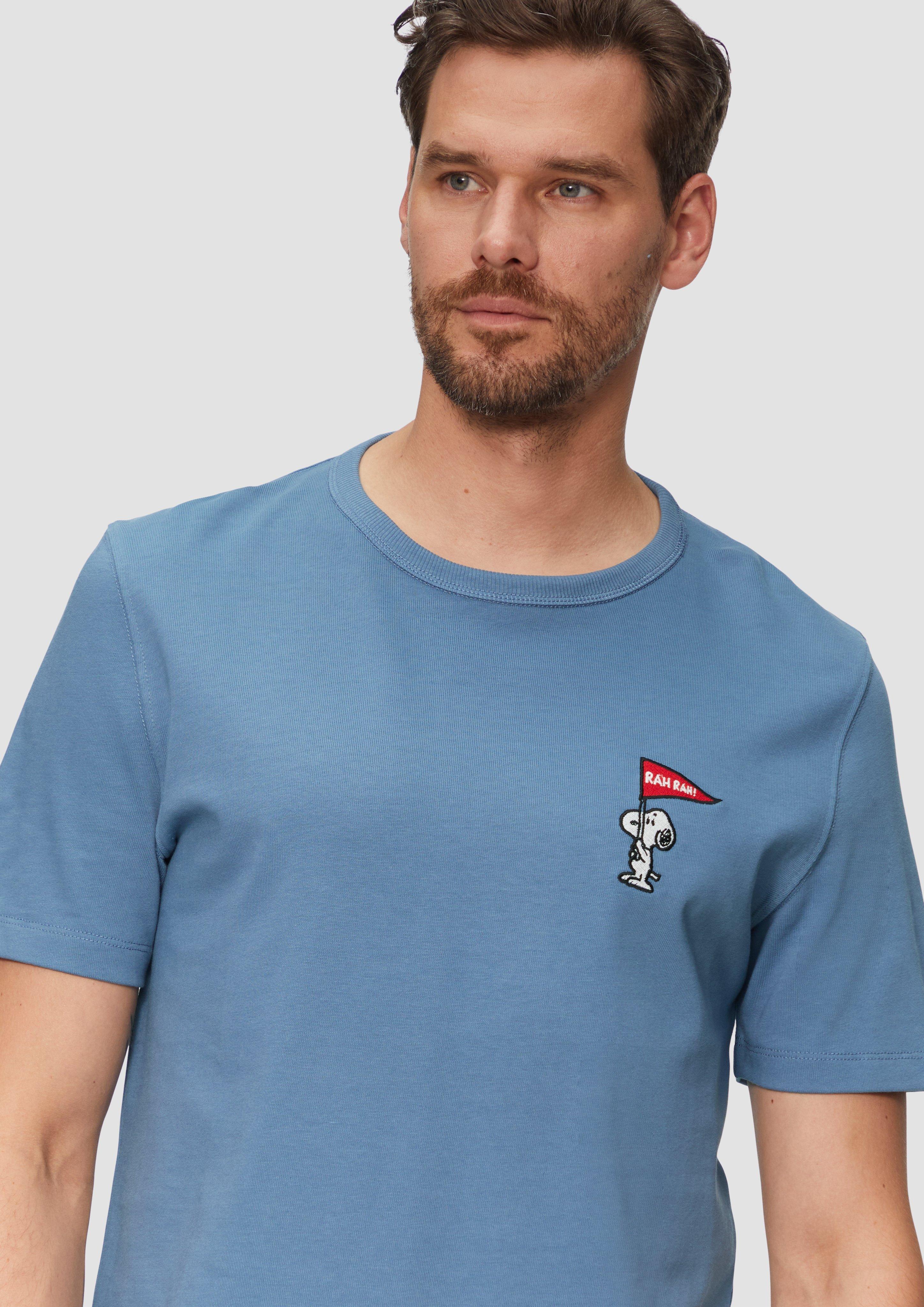 T-shirt in 54D4, 01D1, 40D3 & 59D2