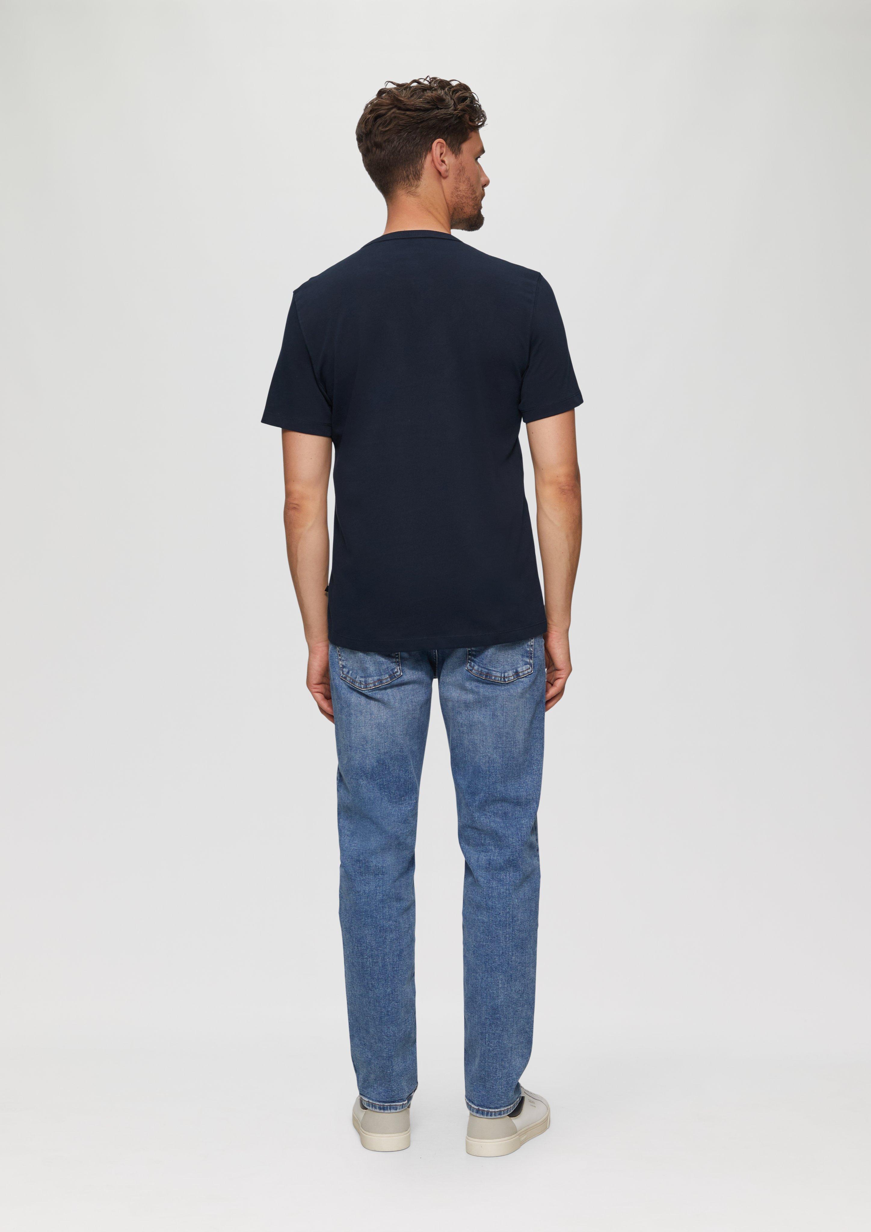 T-shirt in 59D2, 01D1 & 40D3