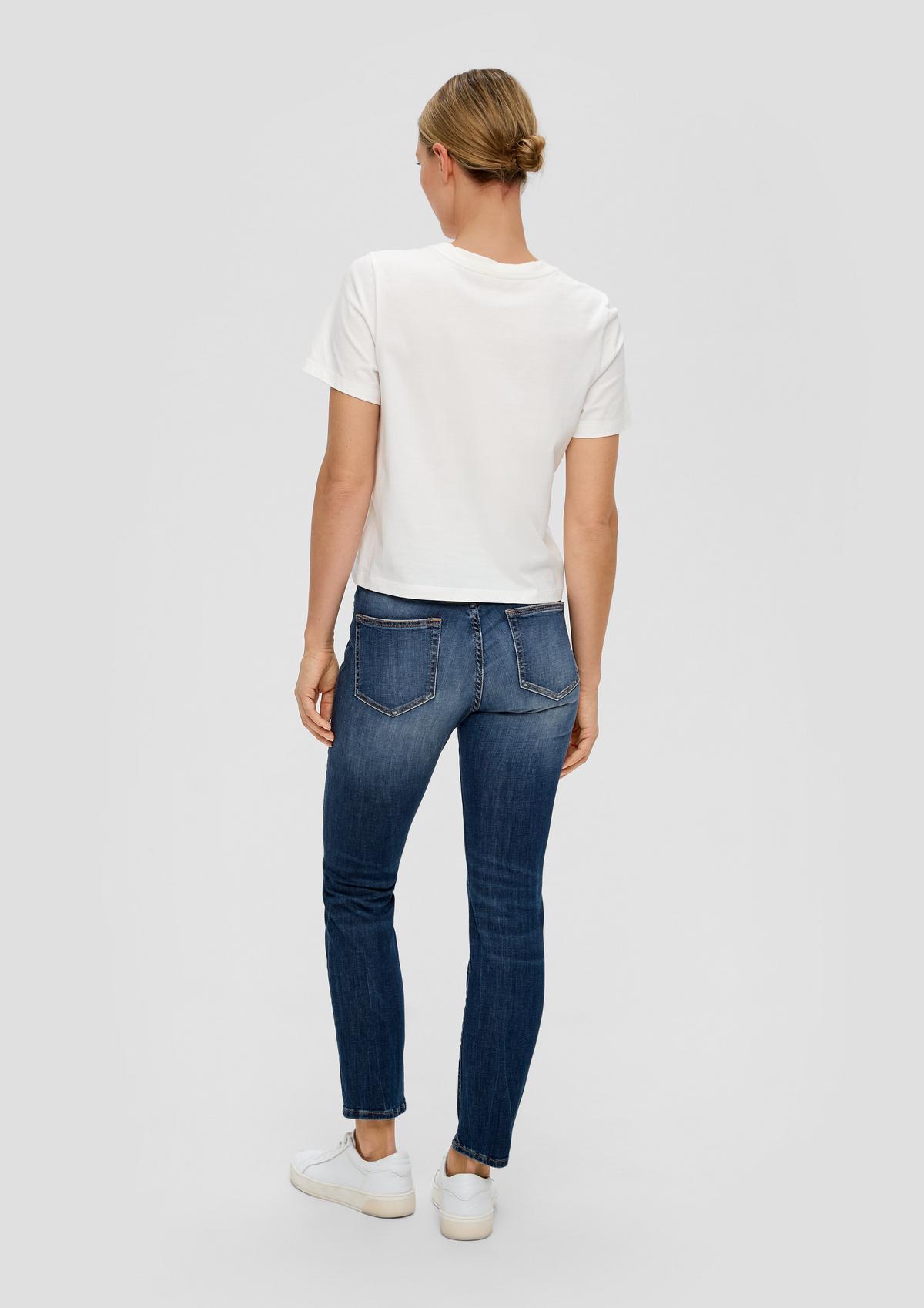 s.Oliver Slim: jeans met zadelpas aan de band
