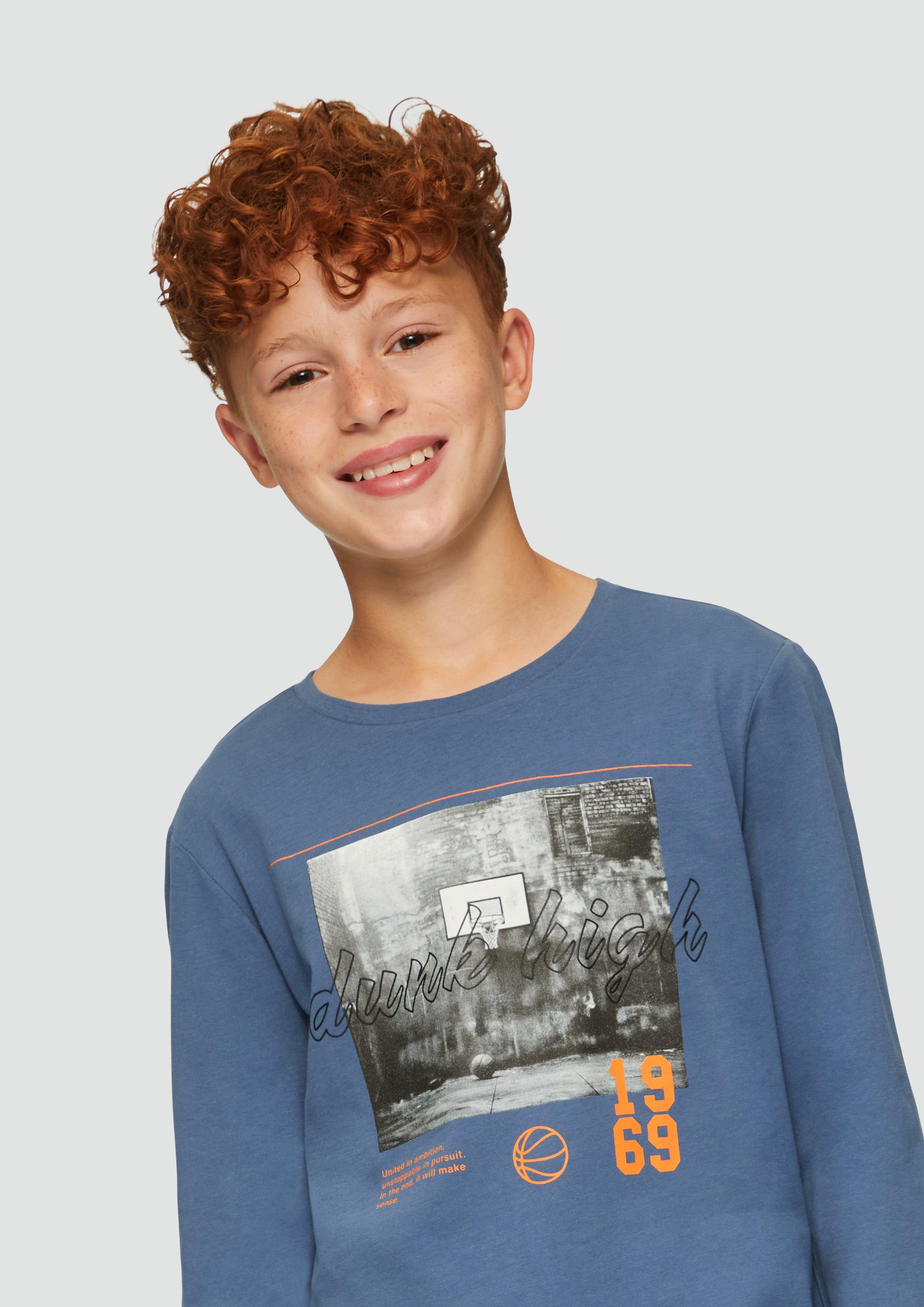 T-shirt in 5445, 7372 & 0210