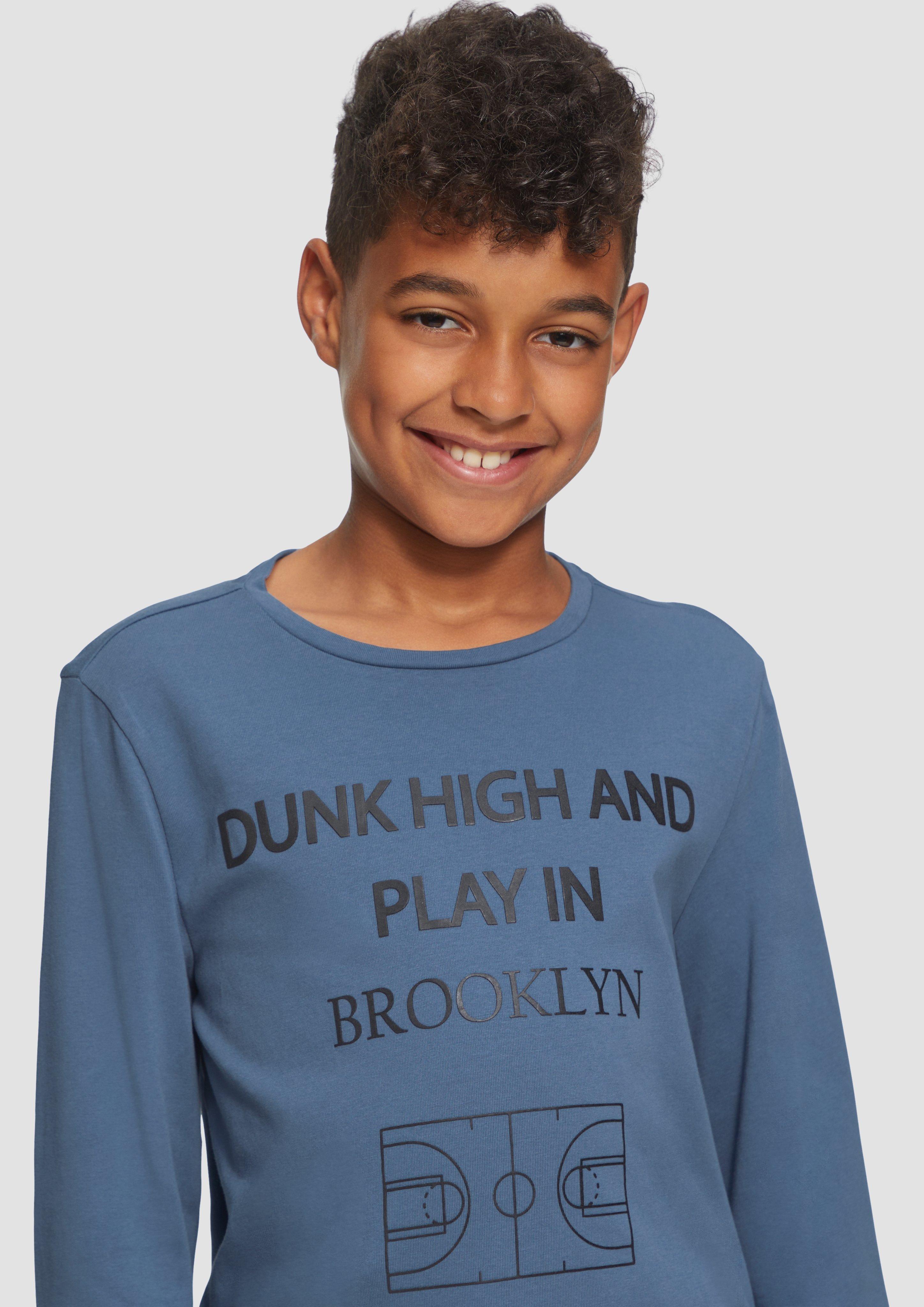 T-shirt in 5445, 5952 & 7372