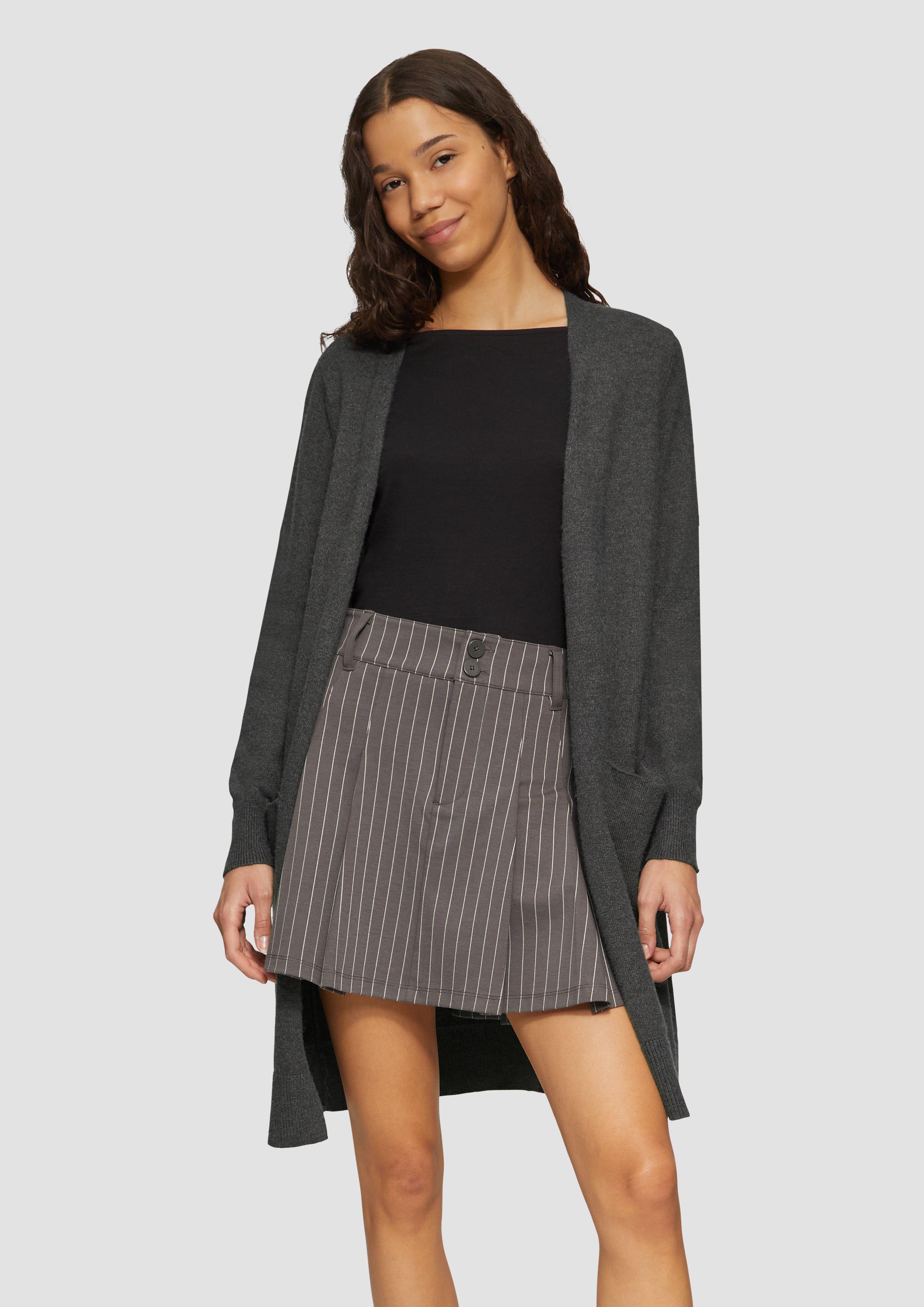 Cardigan in 99W0 & 05W0