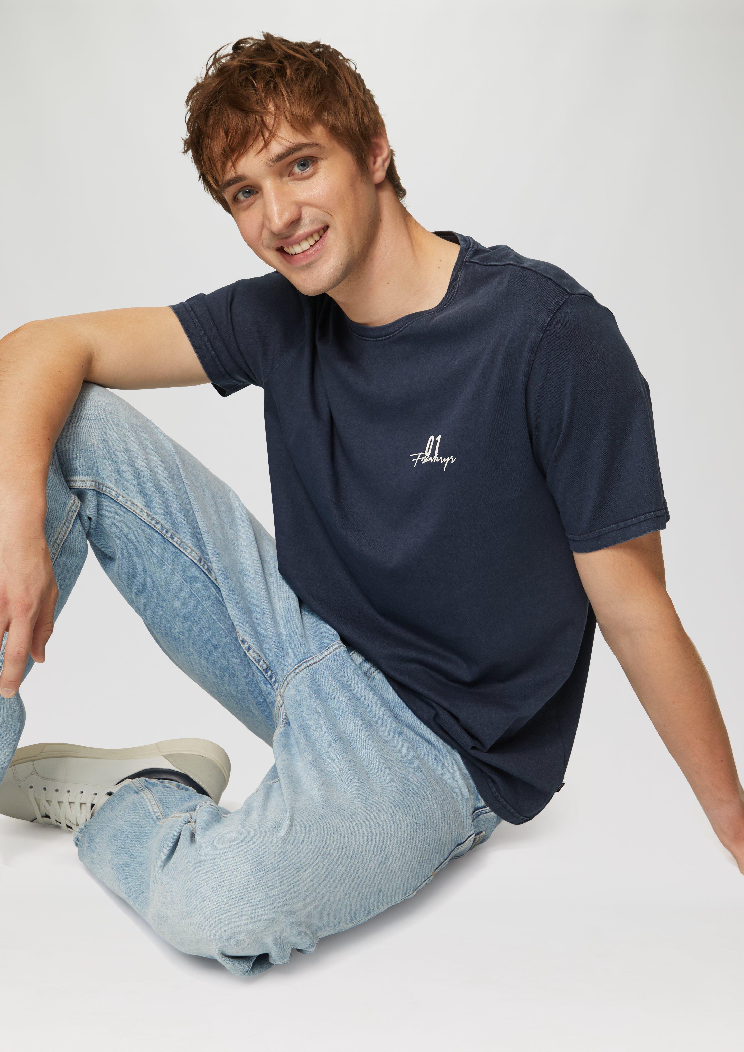 T-shirt in 58D0, 05D0, 16D0 & 85D0