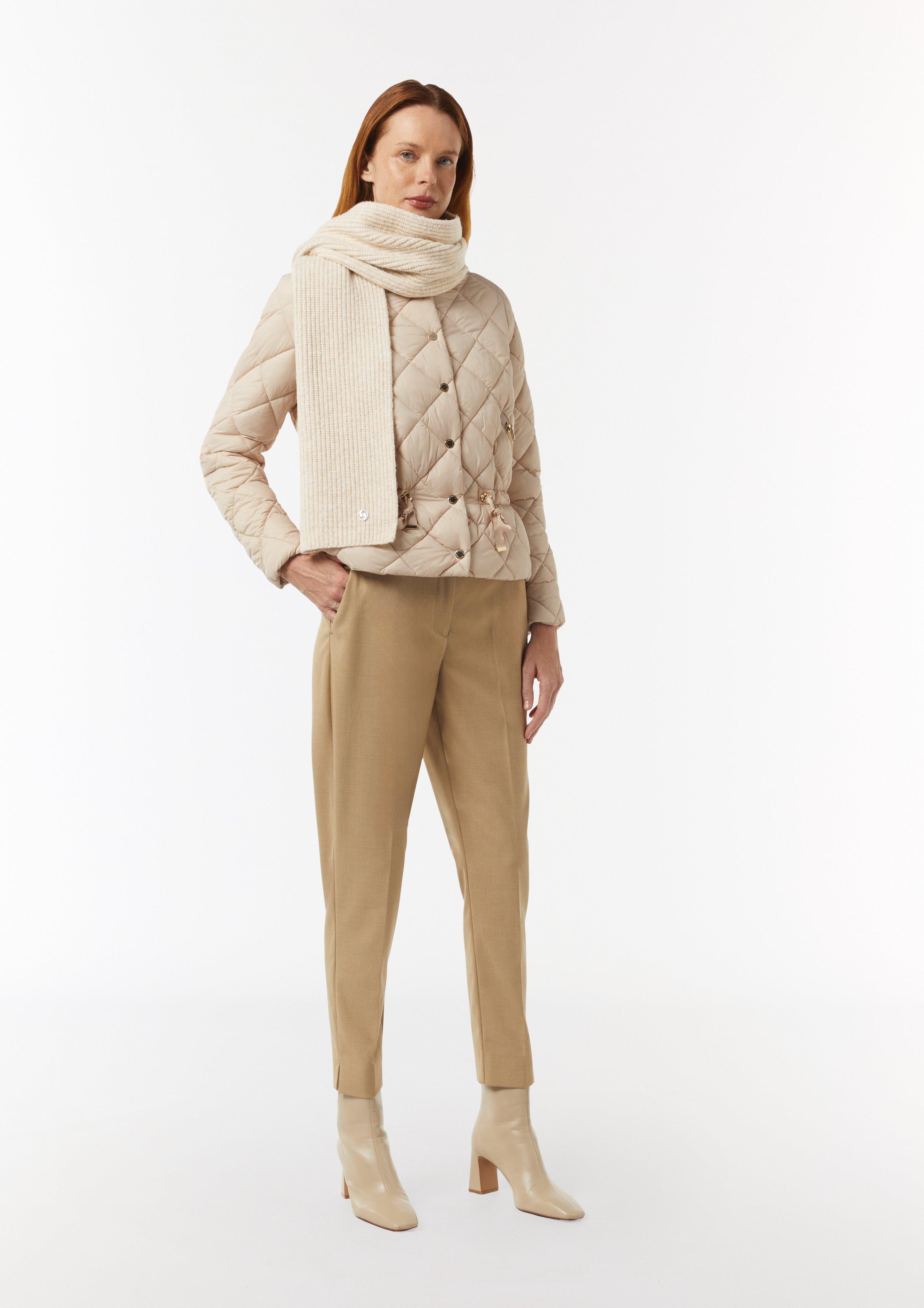 Scarf in 81W7 & 53W1