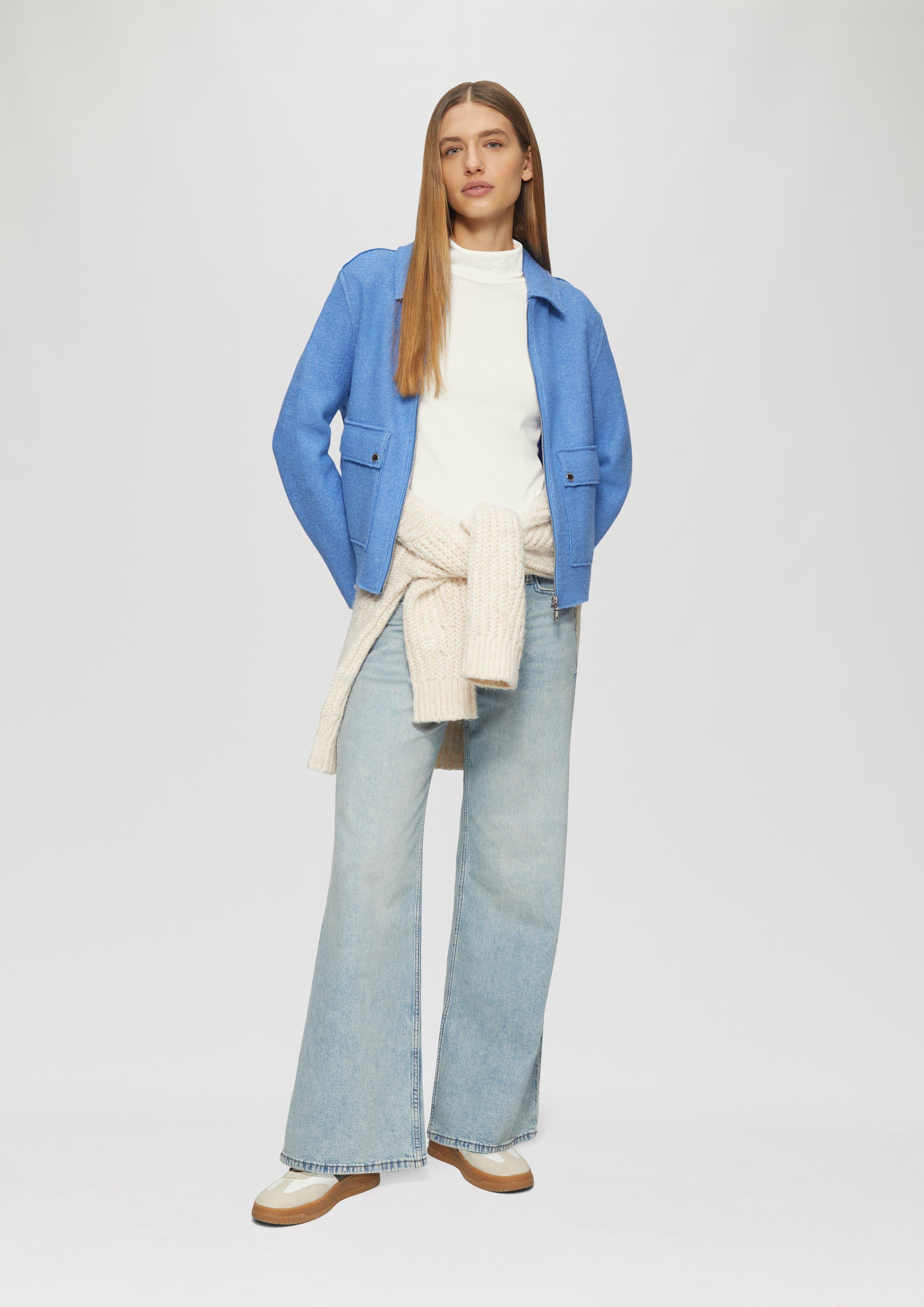 T-shirt in 0210, 7774, 5959 & 9999