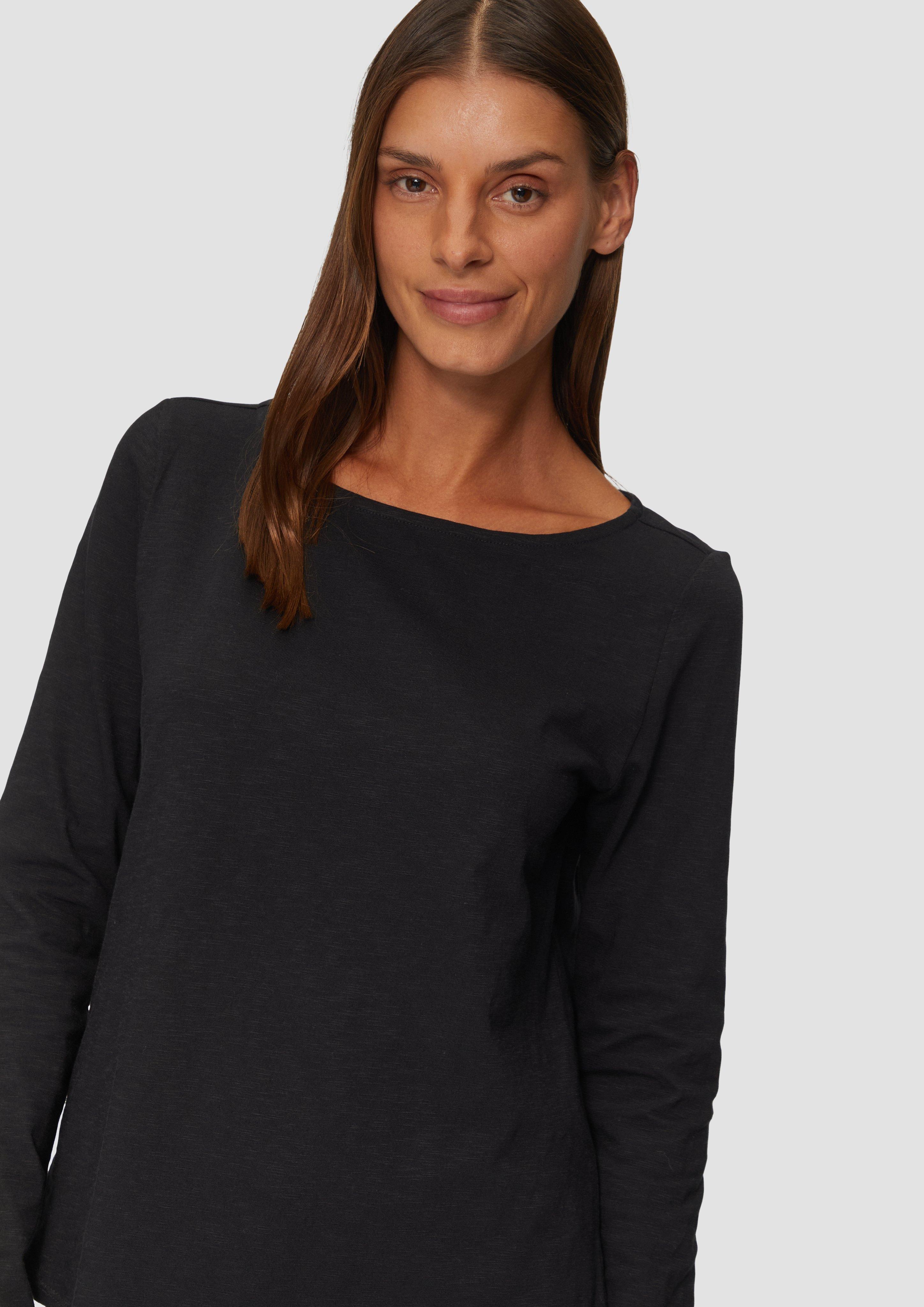 T-Shirt in 9999, 02G2, 77G2, 0210, 7774, 83G2 & 4703