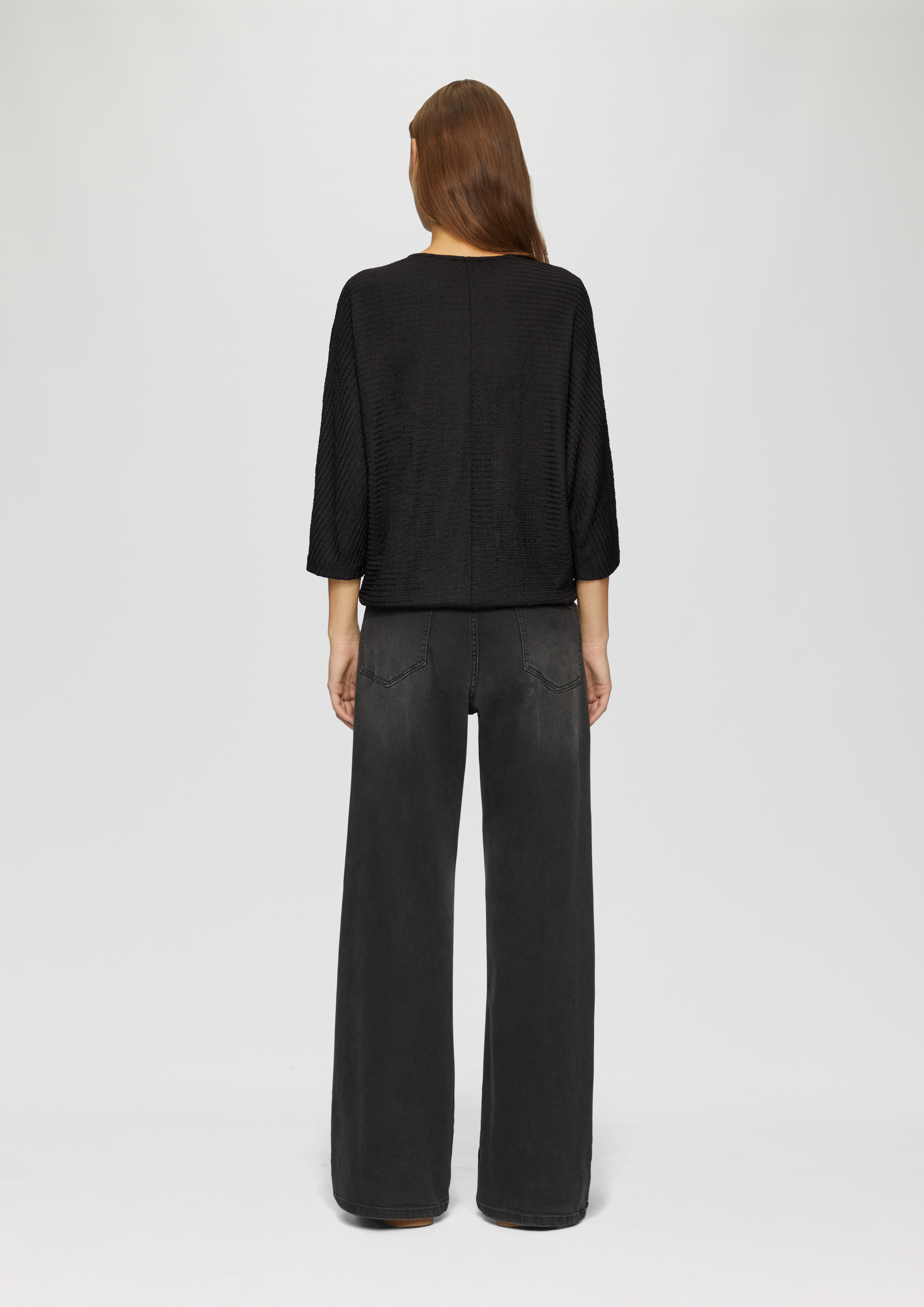 Majica in 9999, 4703 & 0210