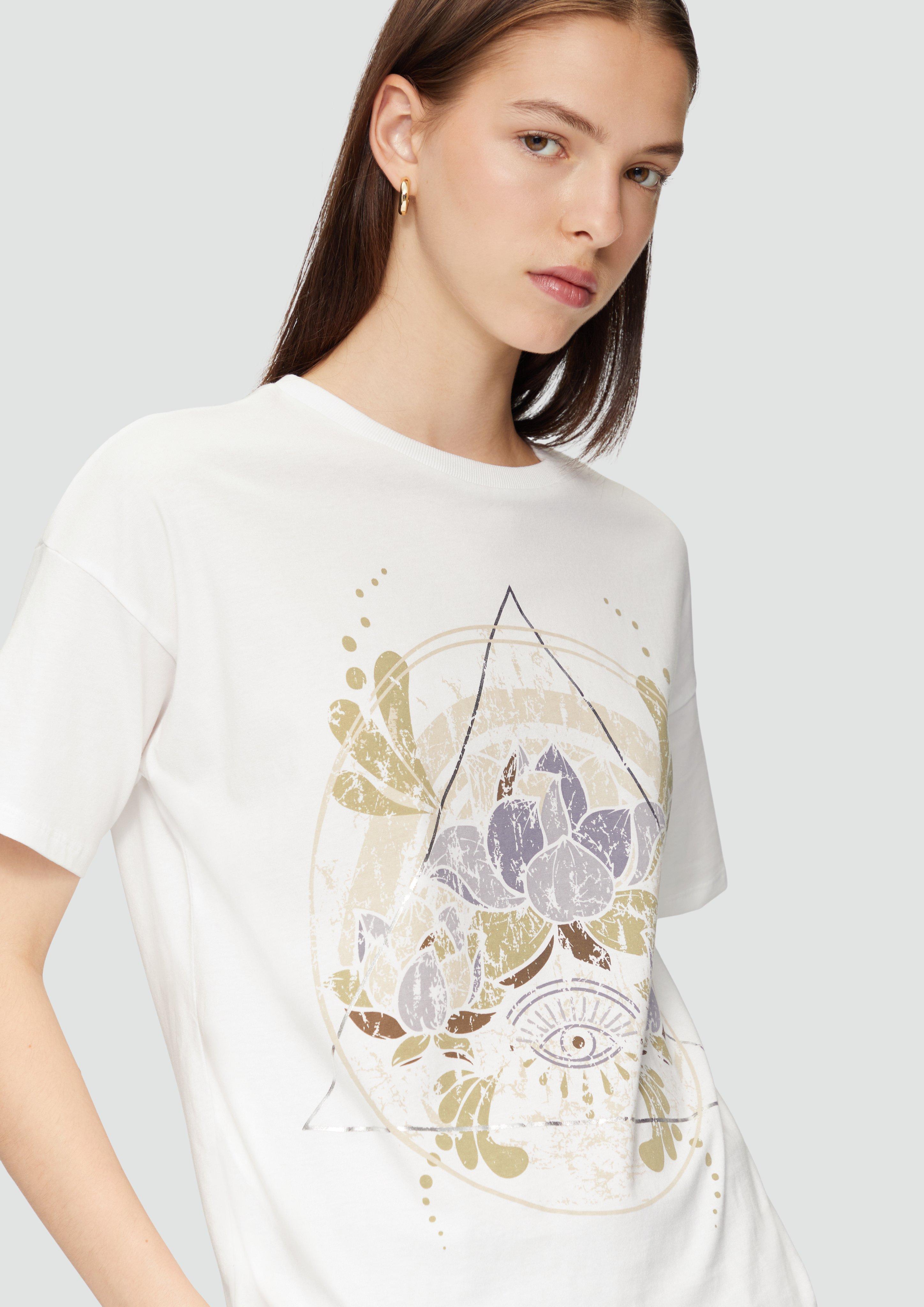 T-Shirt in 01D0, 72D0 & 99D0