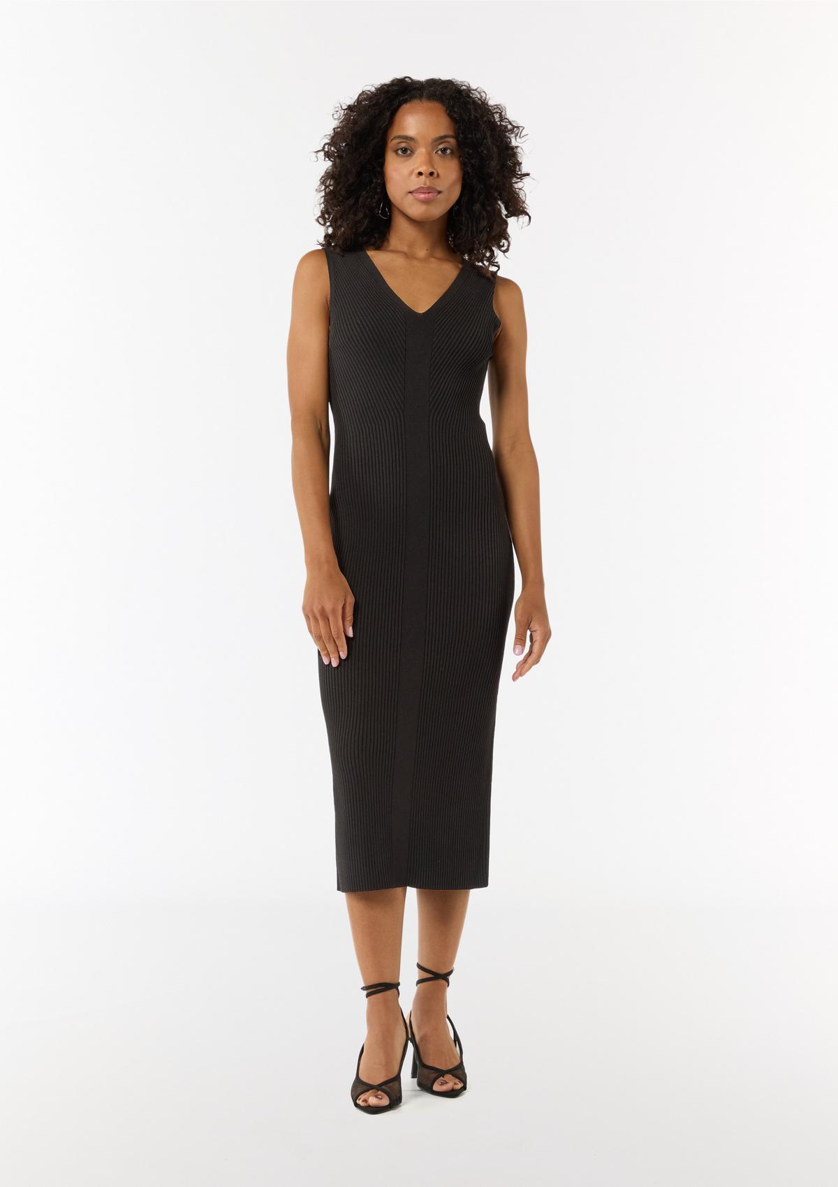 Fine knit dress in a slim fit with a V-neckline - black | Comma