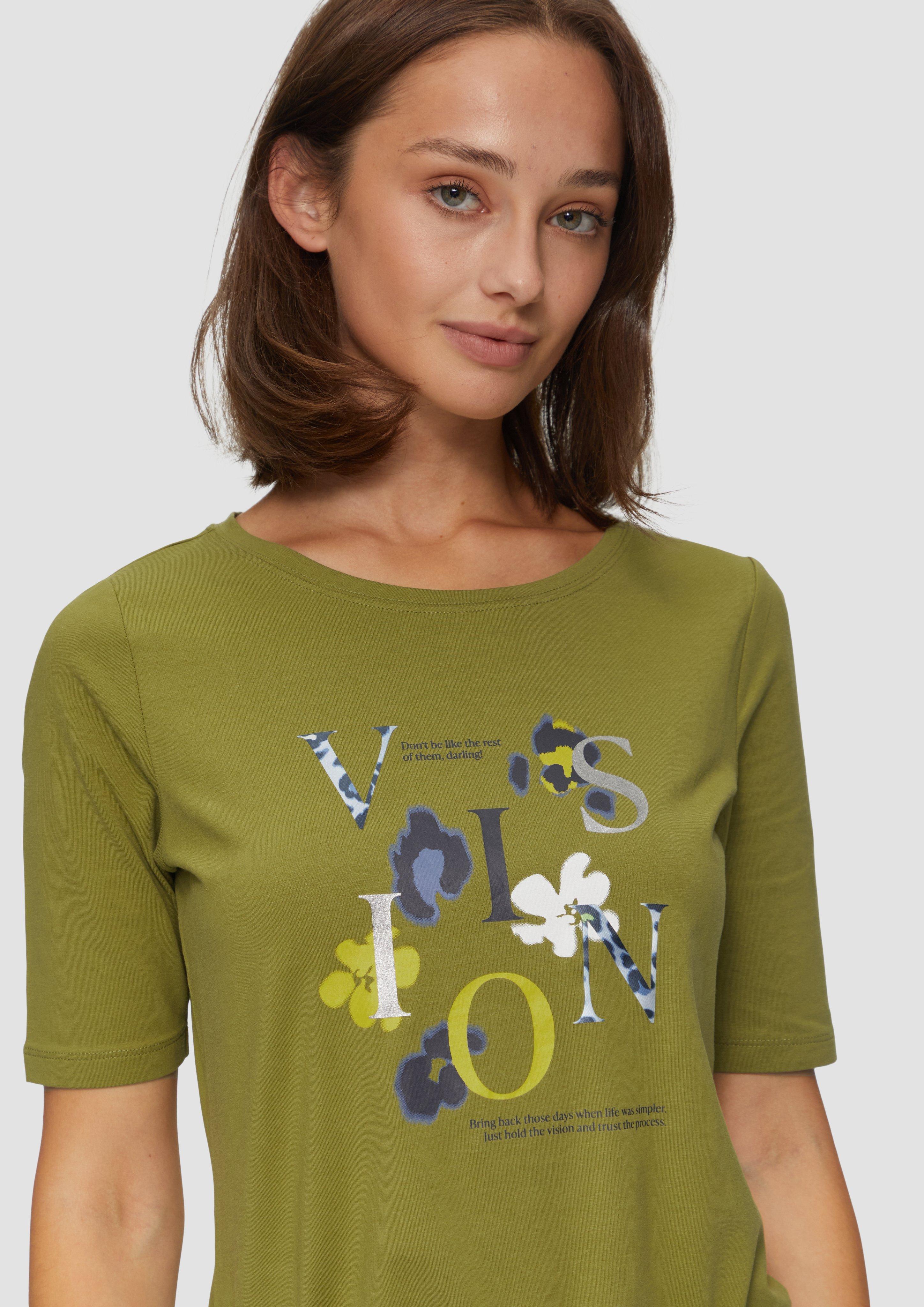 T-shirt in 77E1, 47E0, 99E1, 79E1, 59E0, 02E1, 54E0 & 02E0