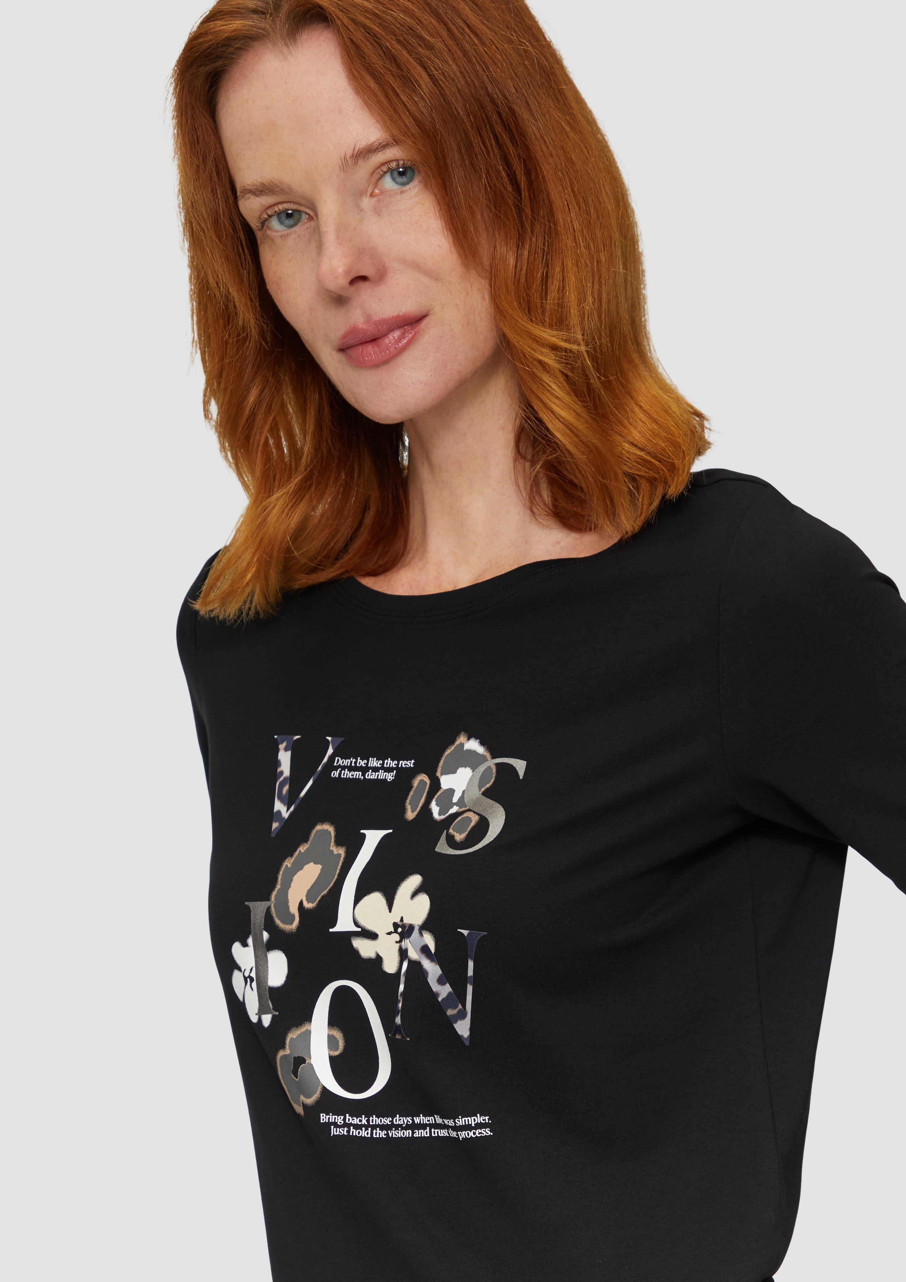 T-shirt in 99E1, 77E1, 47E0, 79E1, 59E0, 02E1, 54E0 & 02E0