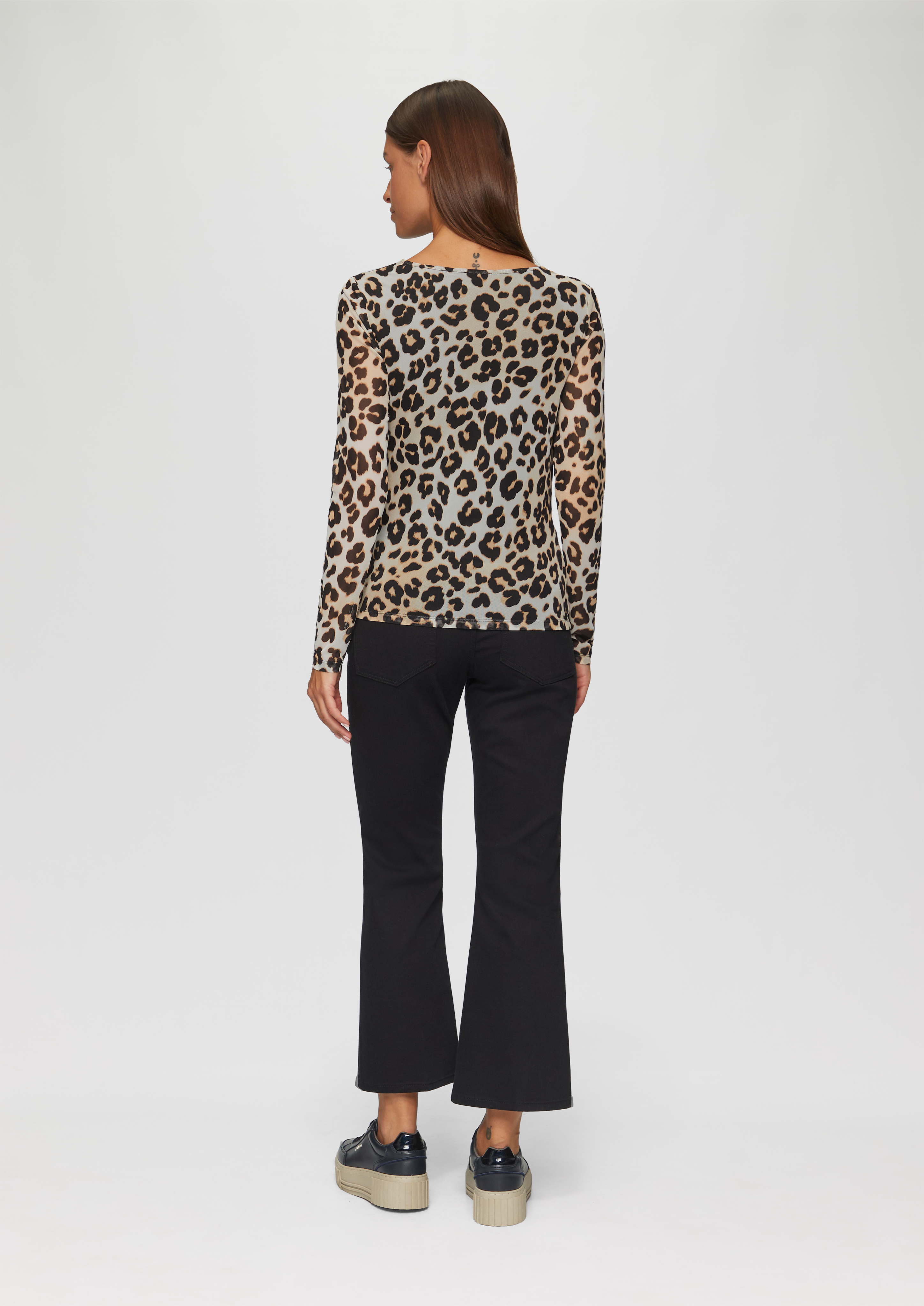 T-Shirt in 02A7 & 50A5