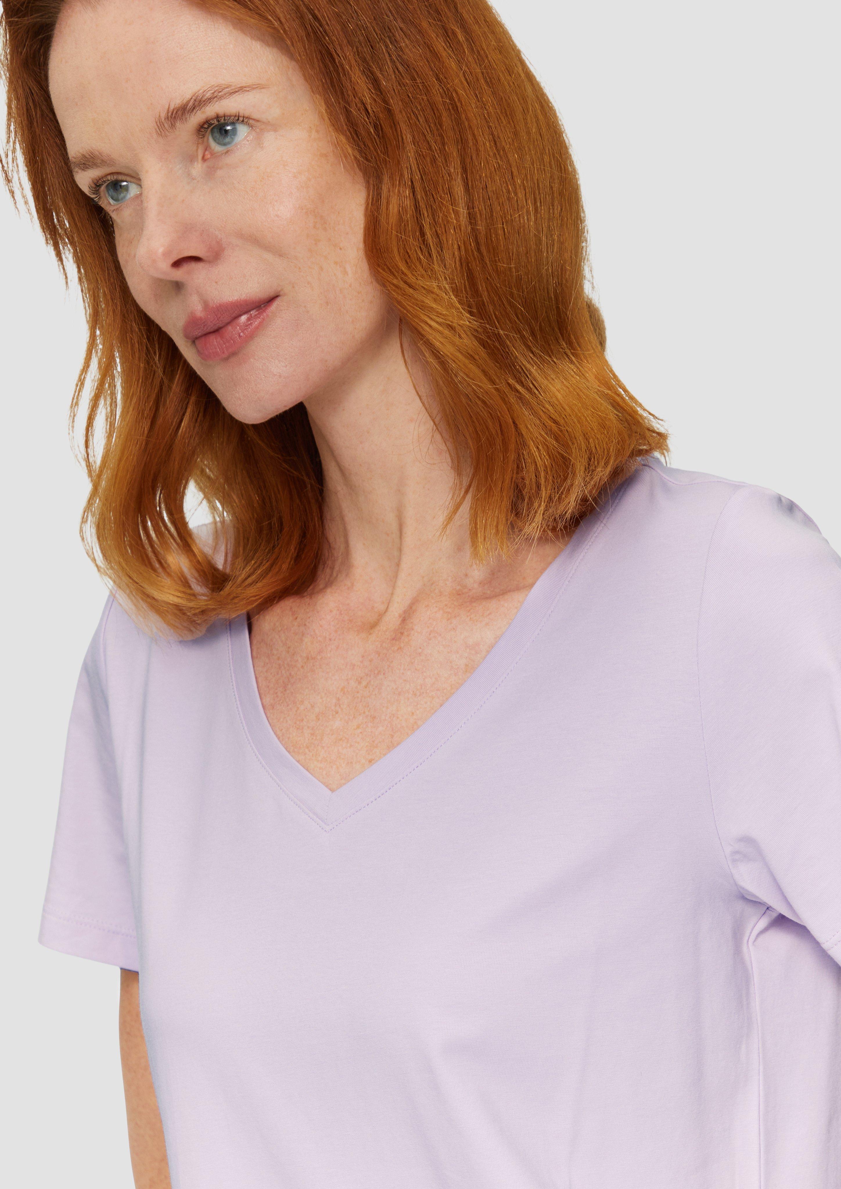 T-shirt in 4703 & 7774