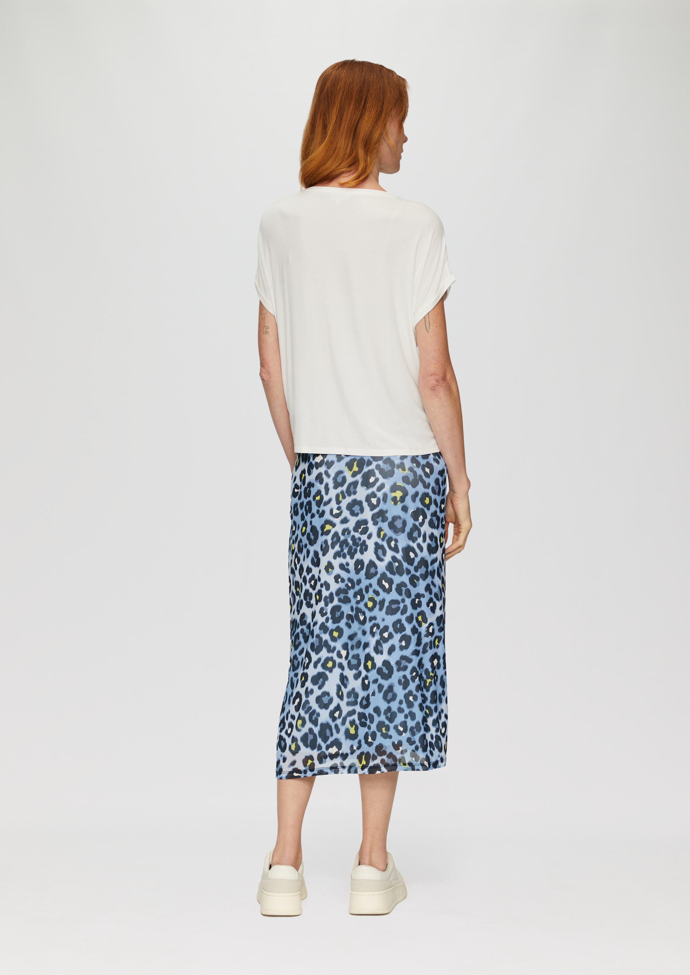 T-shirt in 02D1, 54E2, 77D1, 99D1, 02E2 & 59E2