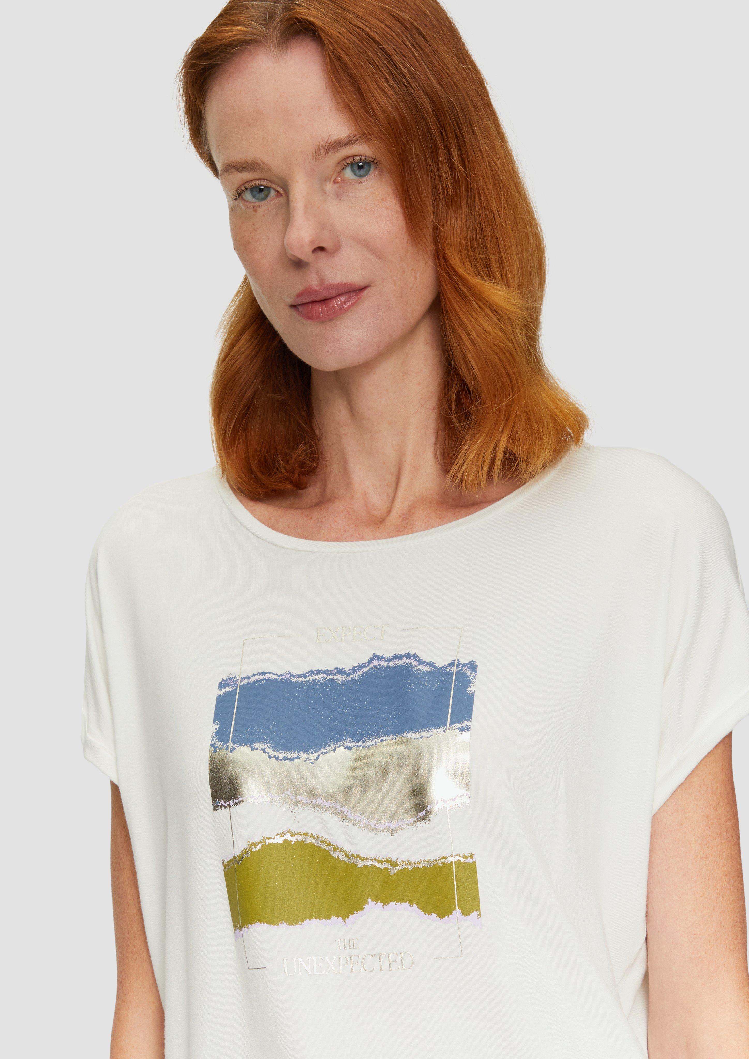 T-Shirt in 02E2, 54E2, 77D1, 99D1, 02D1 & 59E2