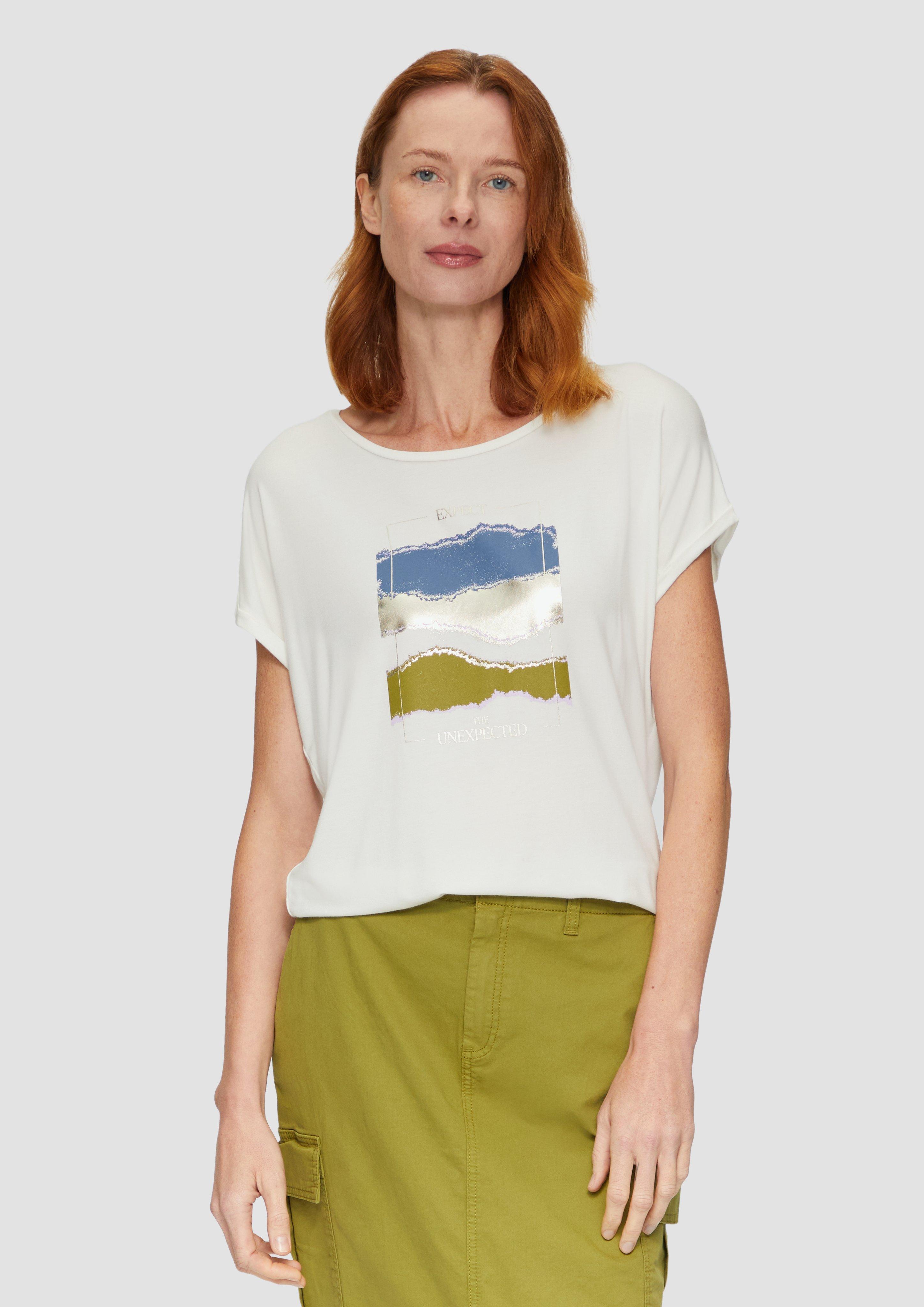 T-shirt in 02E2, 54E2, 77D1, 99D1, 02D1 & 59E2