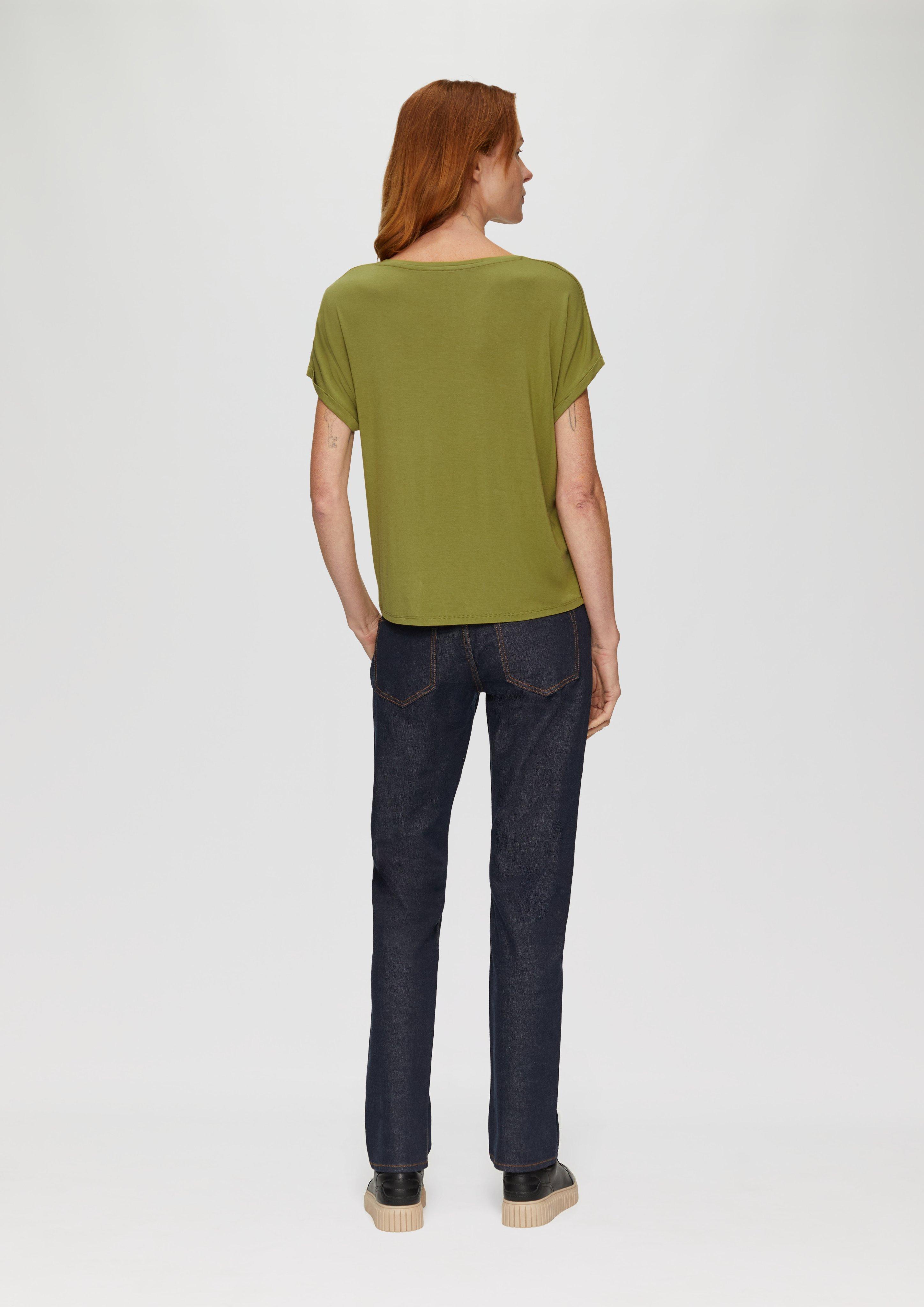 T-shirt in 77D1, 54E2, 99D1, 02E2, 02D1 & 59E2