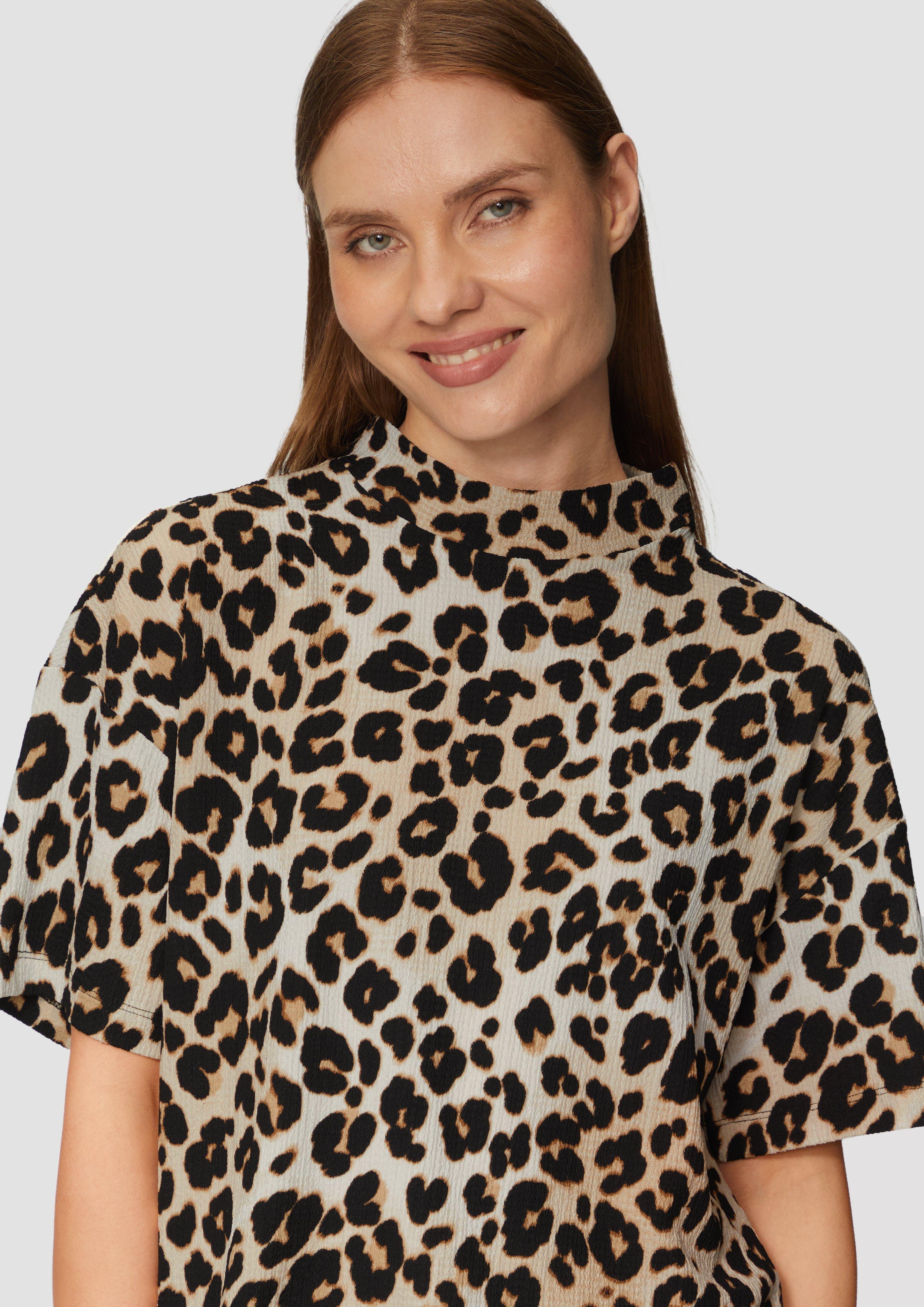 T-shirt in 02A7 & 5959