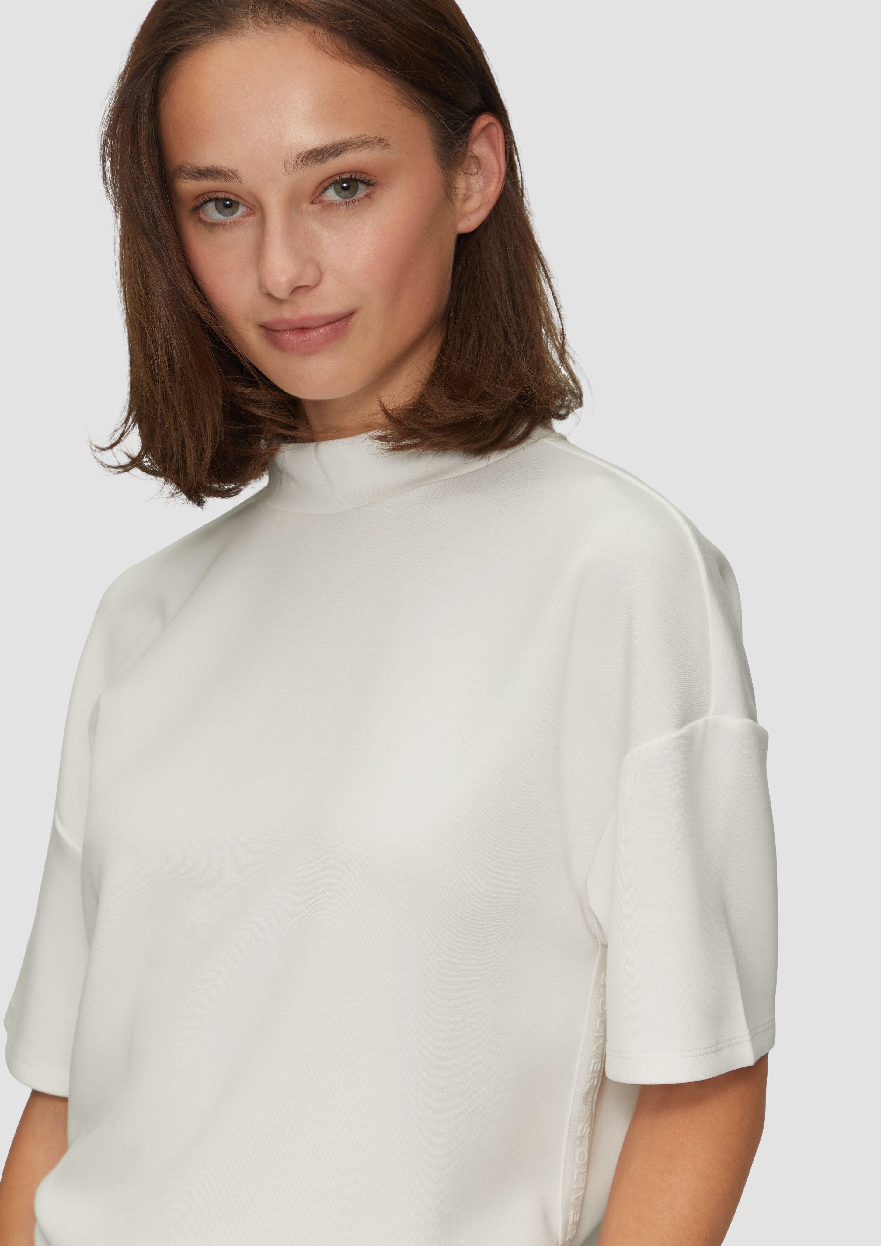 T-shirt in 0210, 5959 & 7774