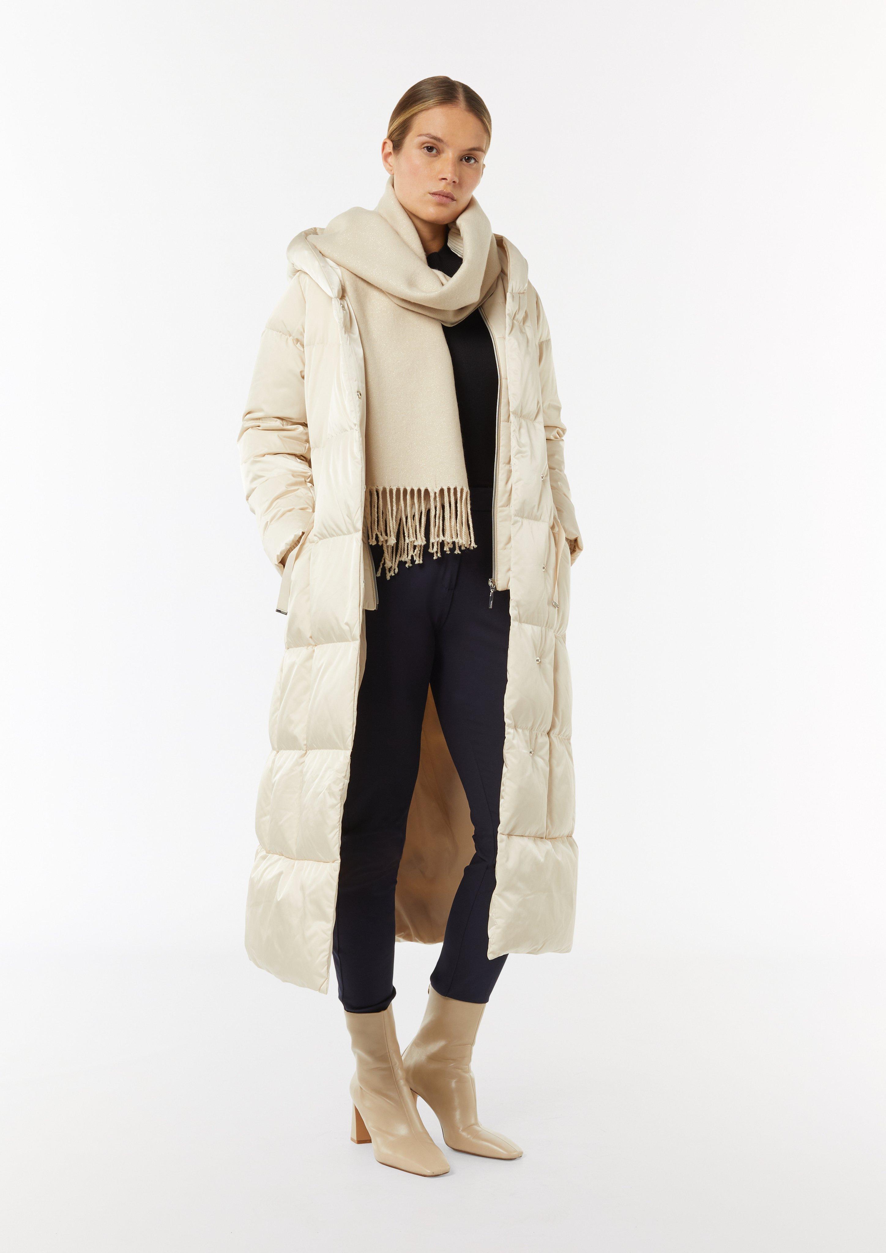 Quilted down coat with an insert - light beige | Comma Quilted down coat with an insert - light beige | Comma