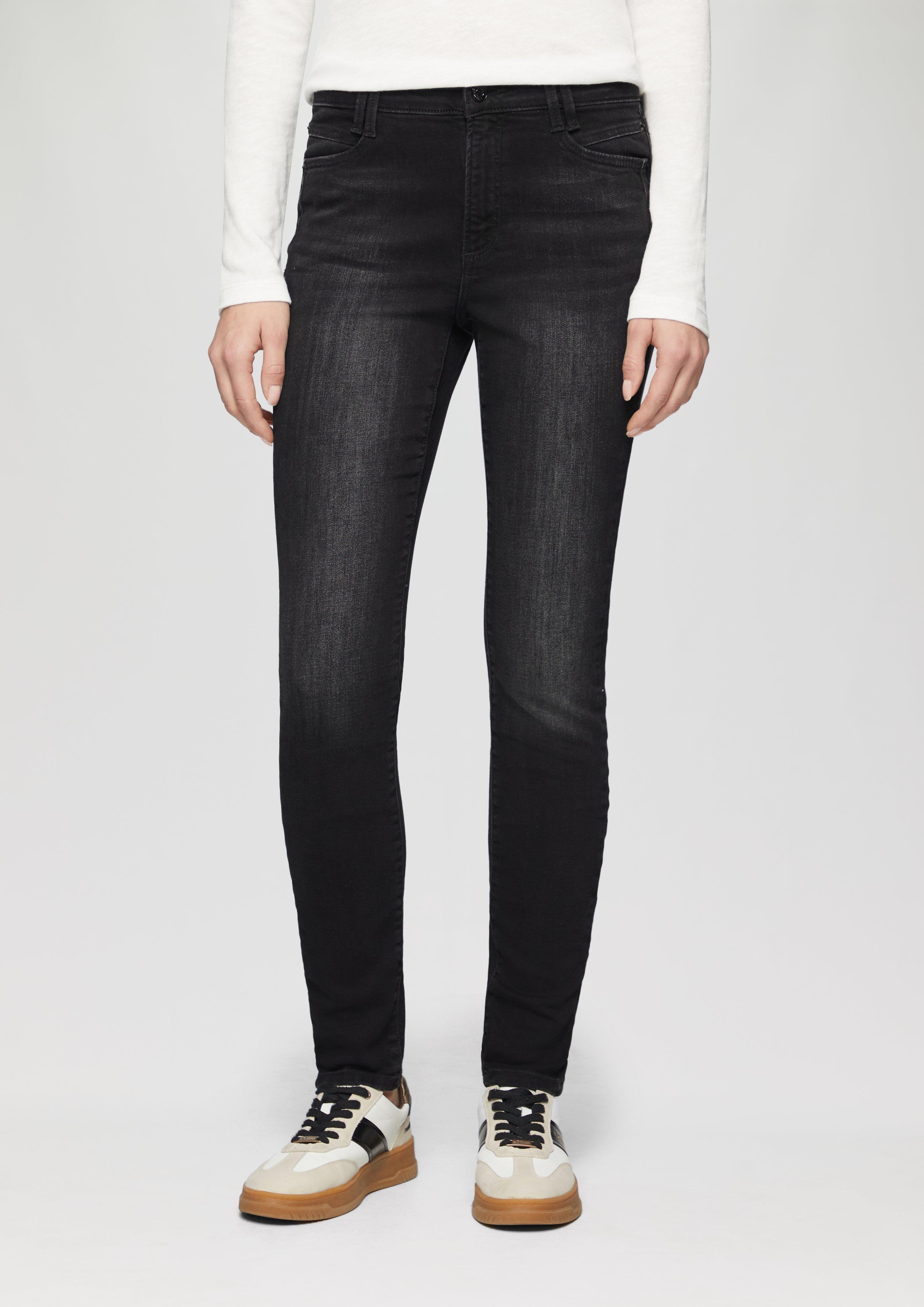 Jeans in 98Z5, 58Z5 & 56Z6