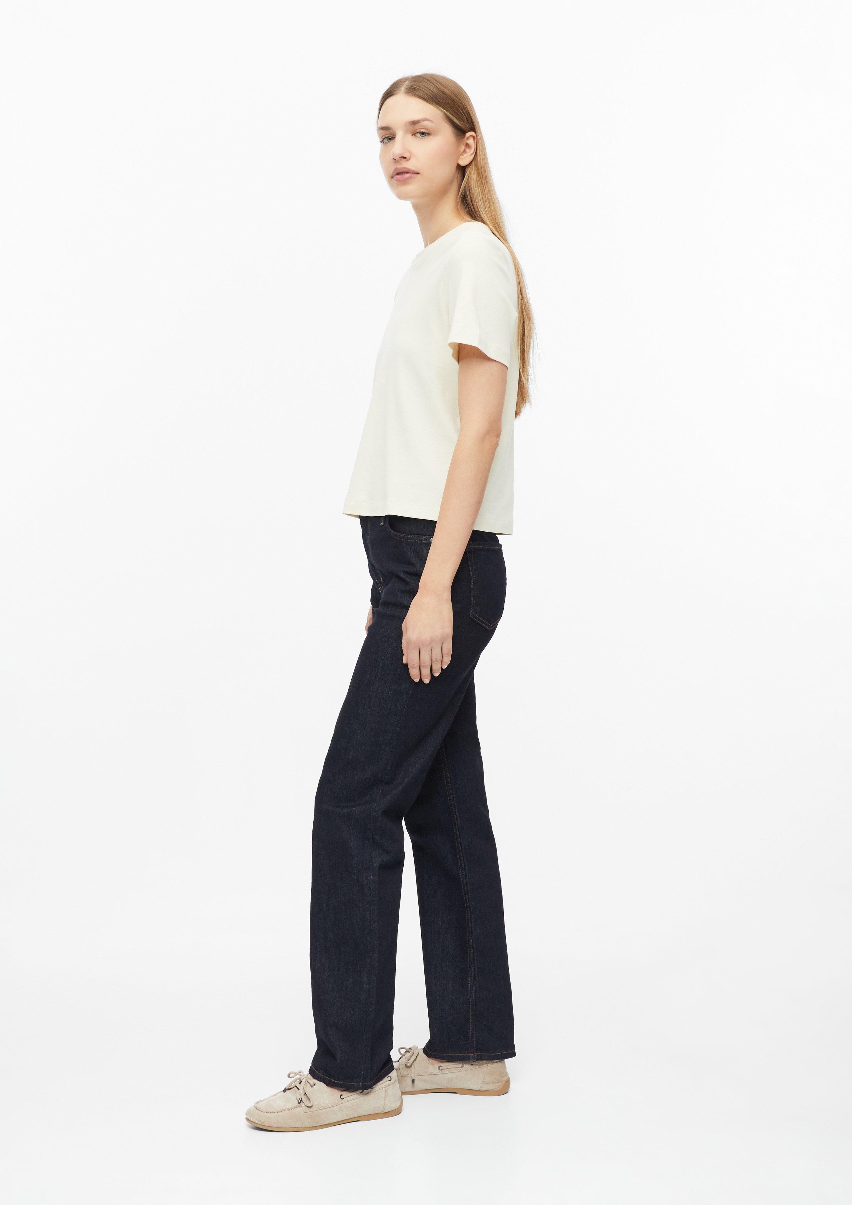 Femmes Jeans Karolin / Regular Fit / Mid Rise / Straight Leg en bleu de s.Oliver