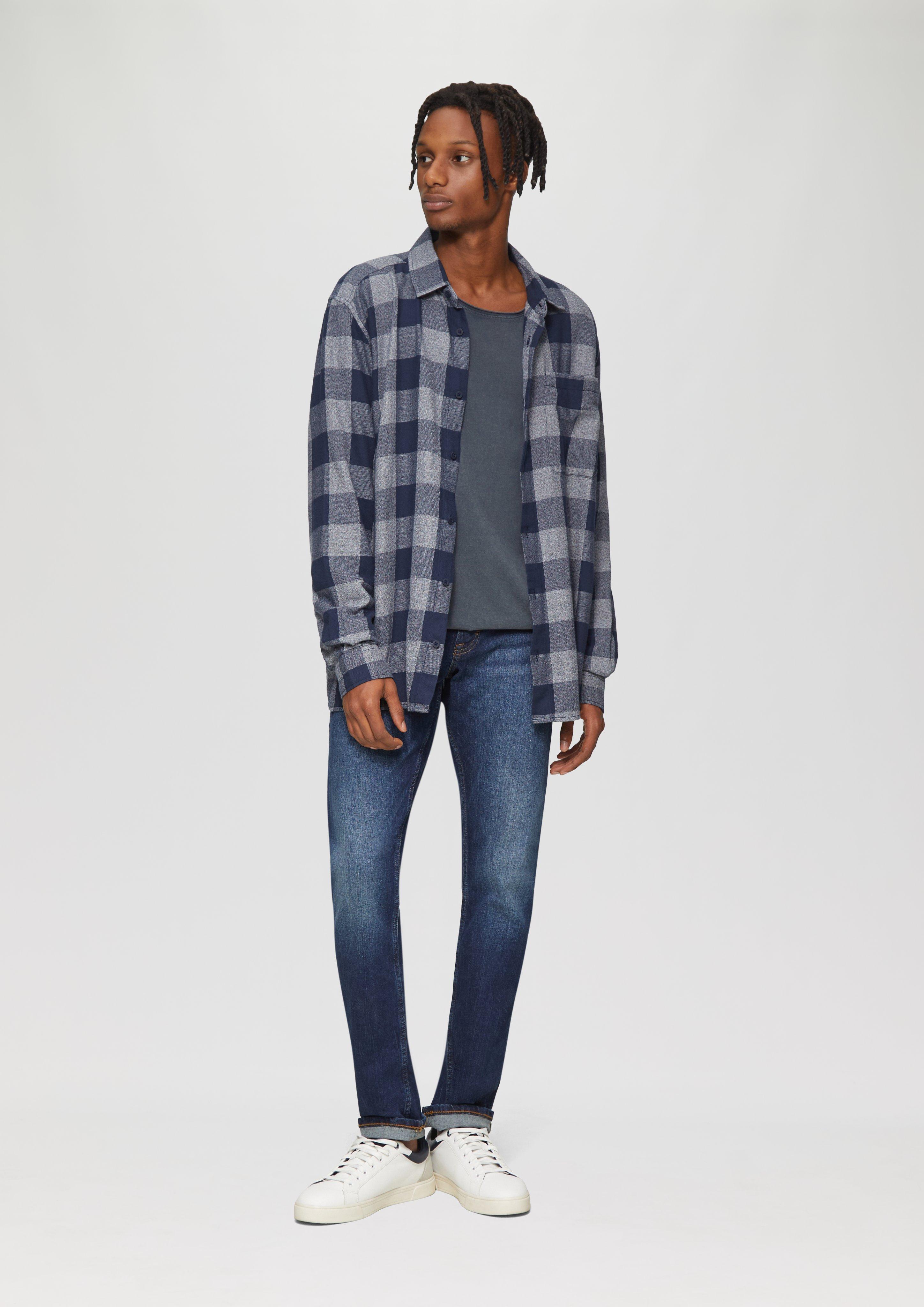 T-Shirt in 5883 & 9999