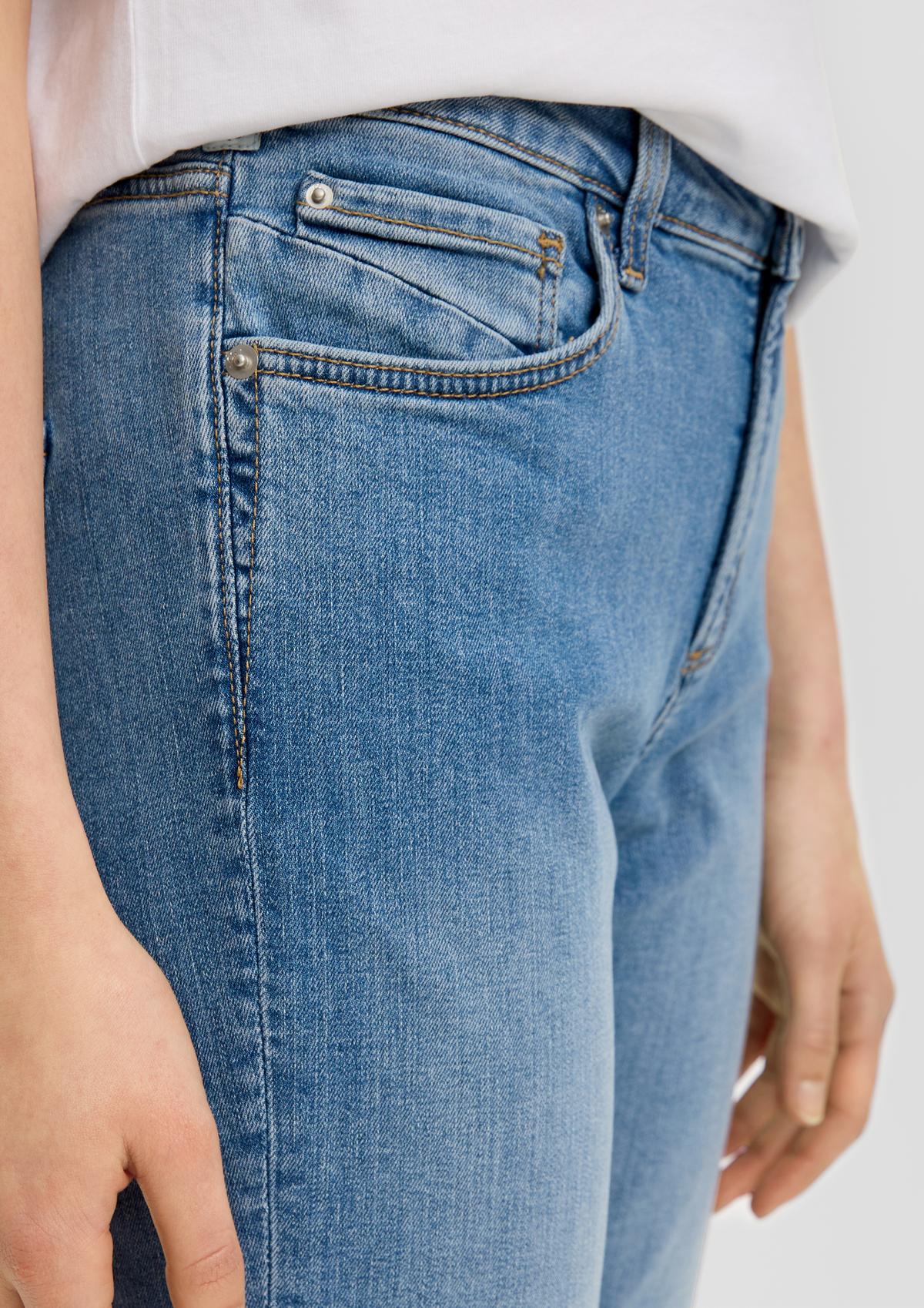 s.Oliver Jeans hlače Catie / kroj Mid Rise / ravne hlačnice