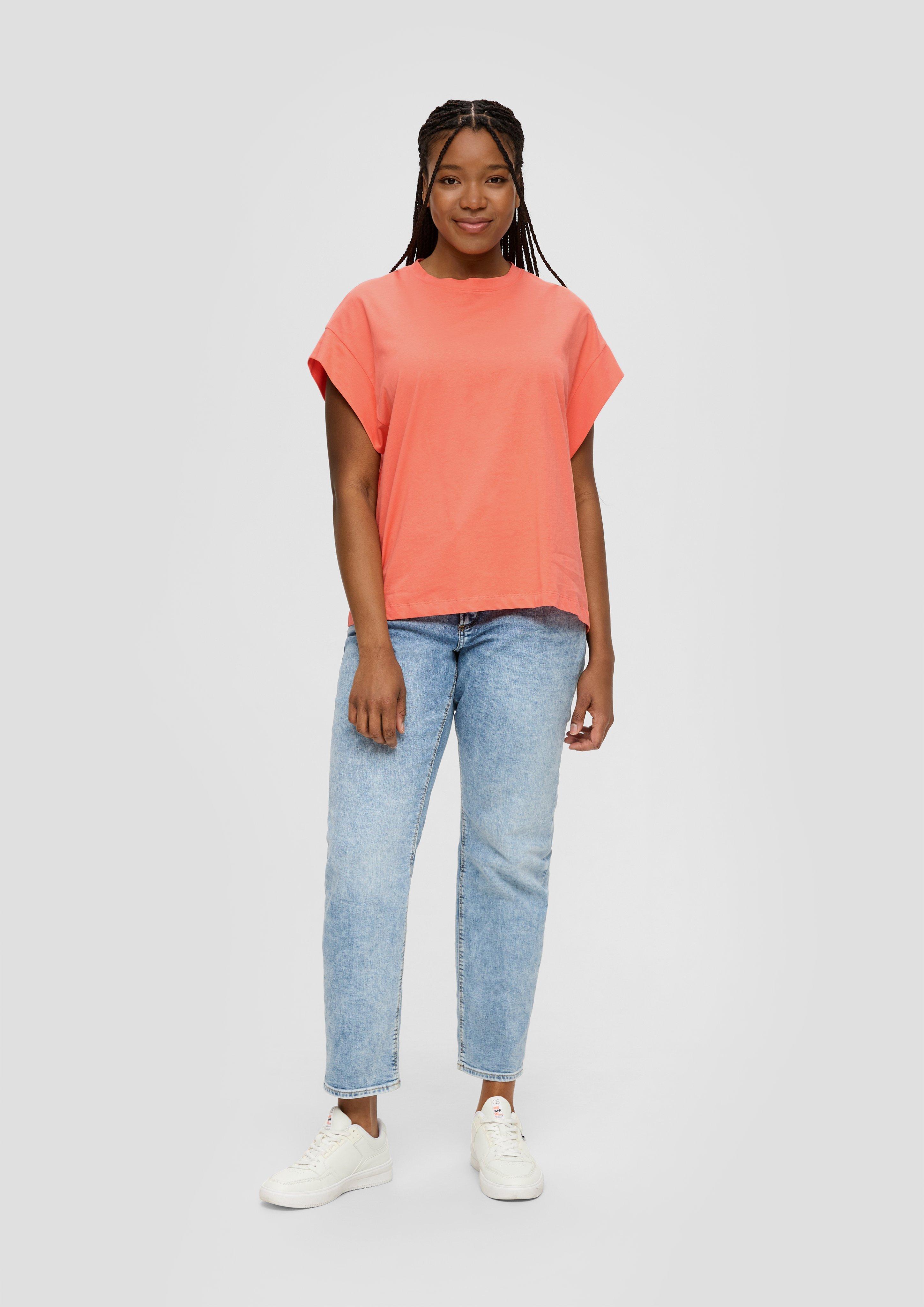 T-shirt in 2347 & 9999