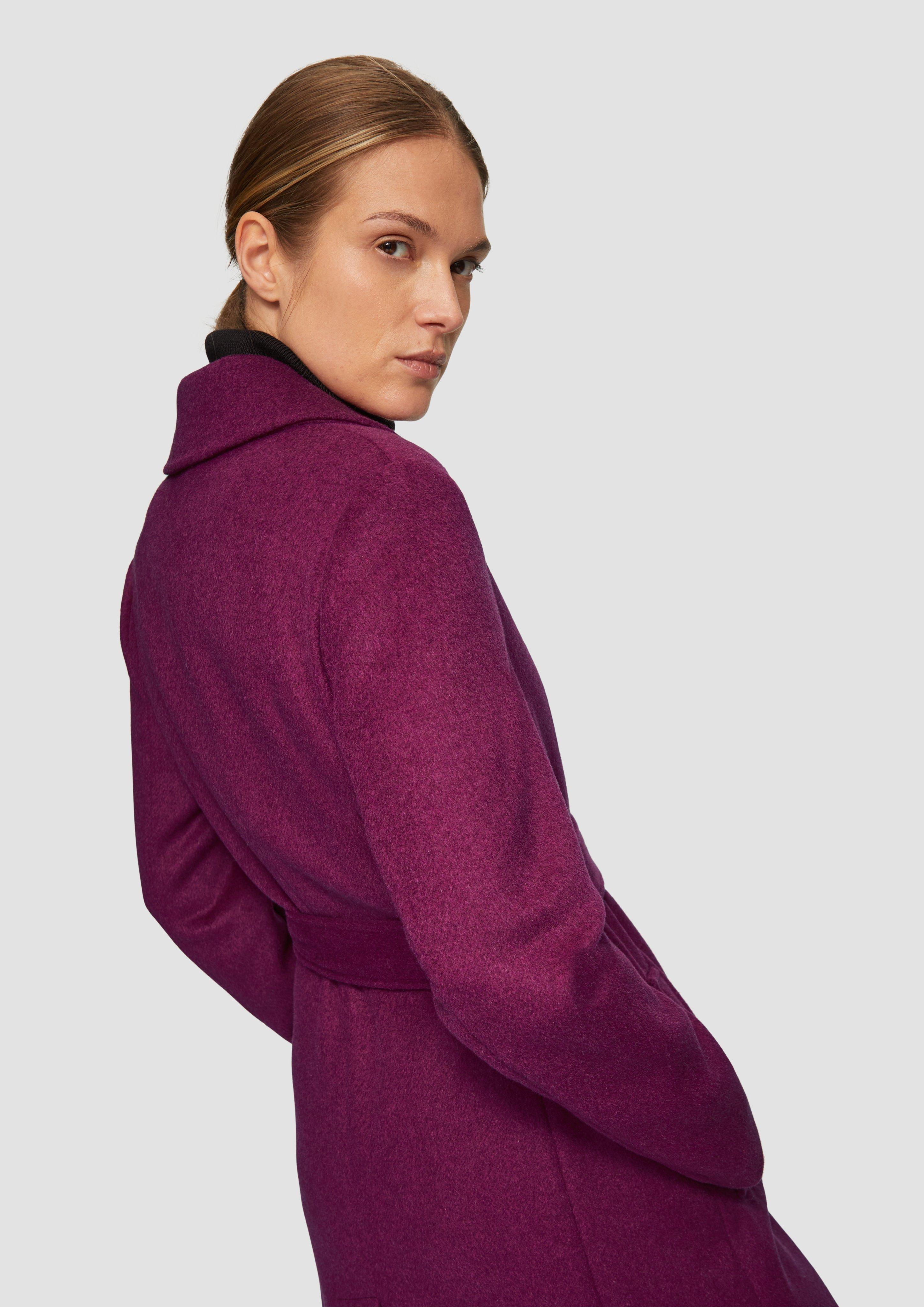 Wool blend coat with press studs and a tie-around belt Wool blend coat with press studs and a tie-around belt