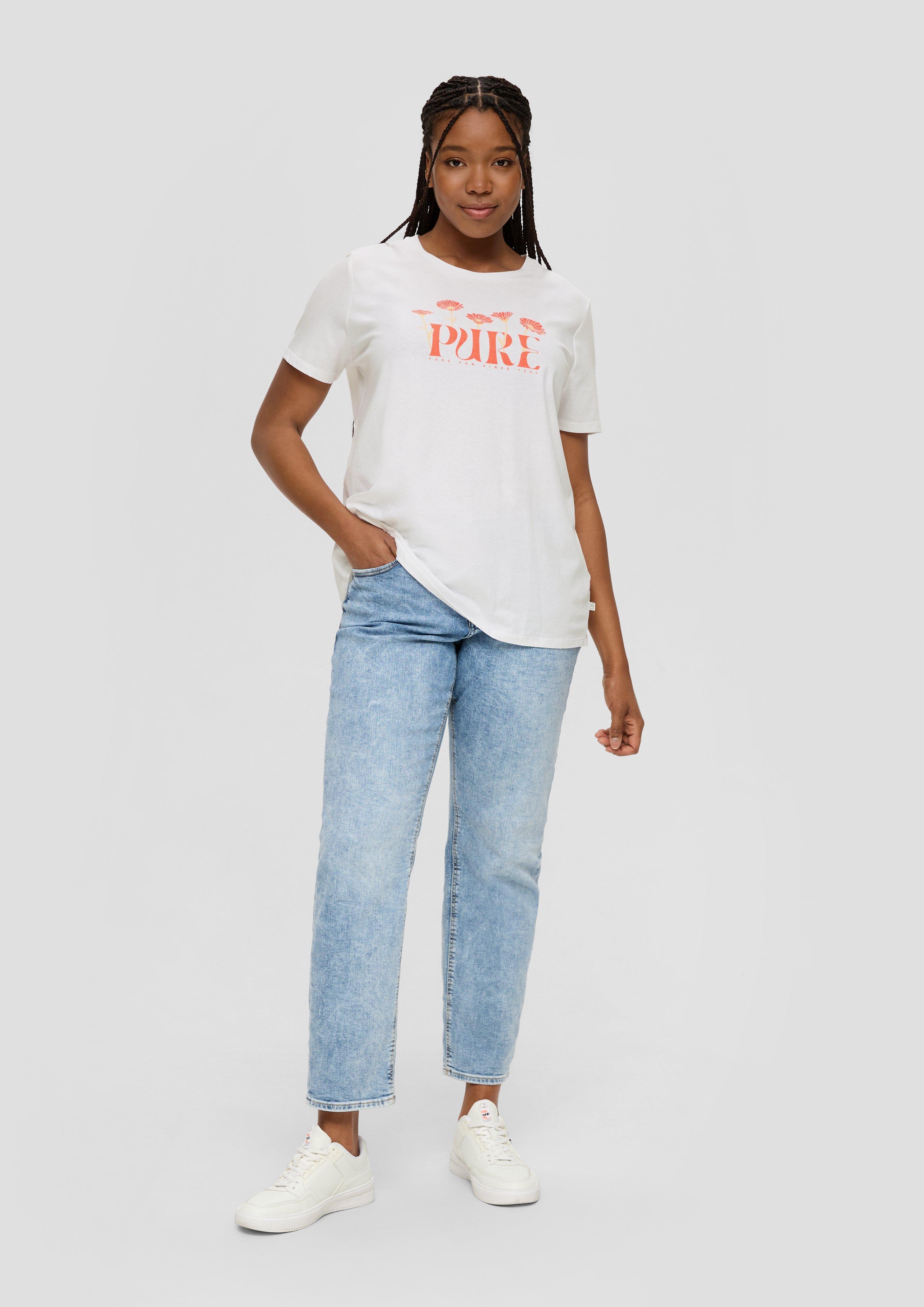 T-Shirt in 01D1 & 23D0
