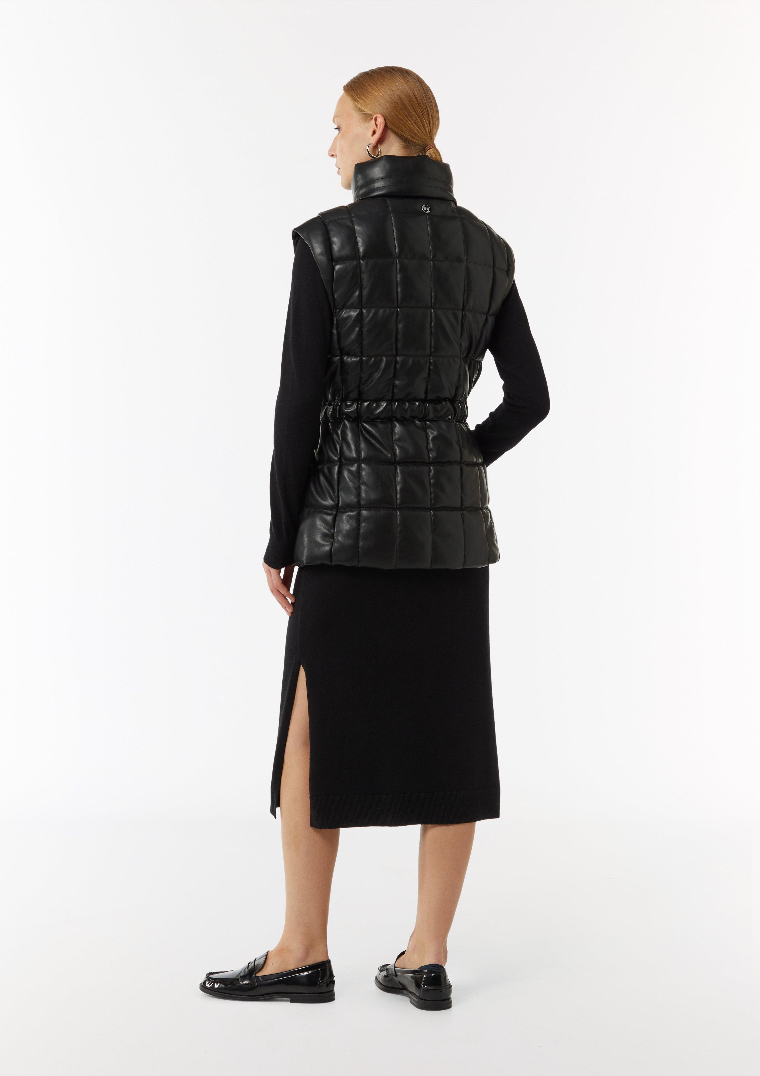 Outdoor waistcoat in 9999