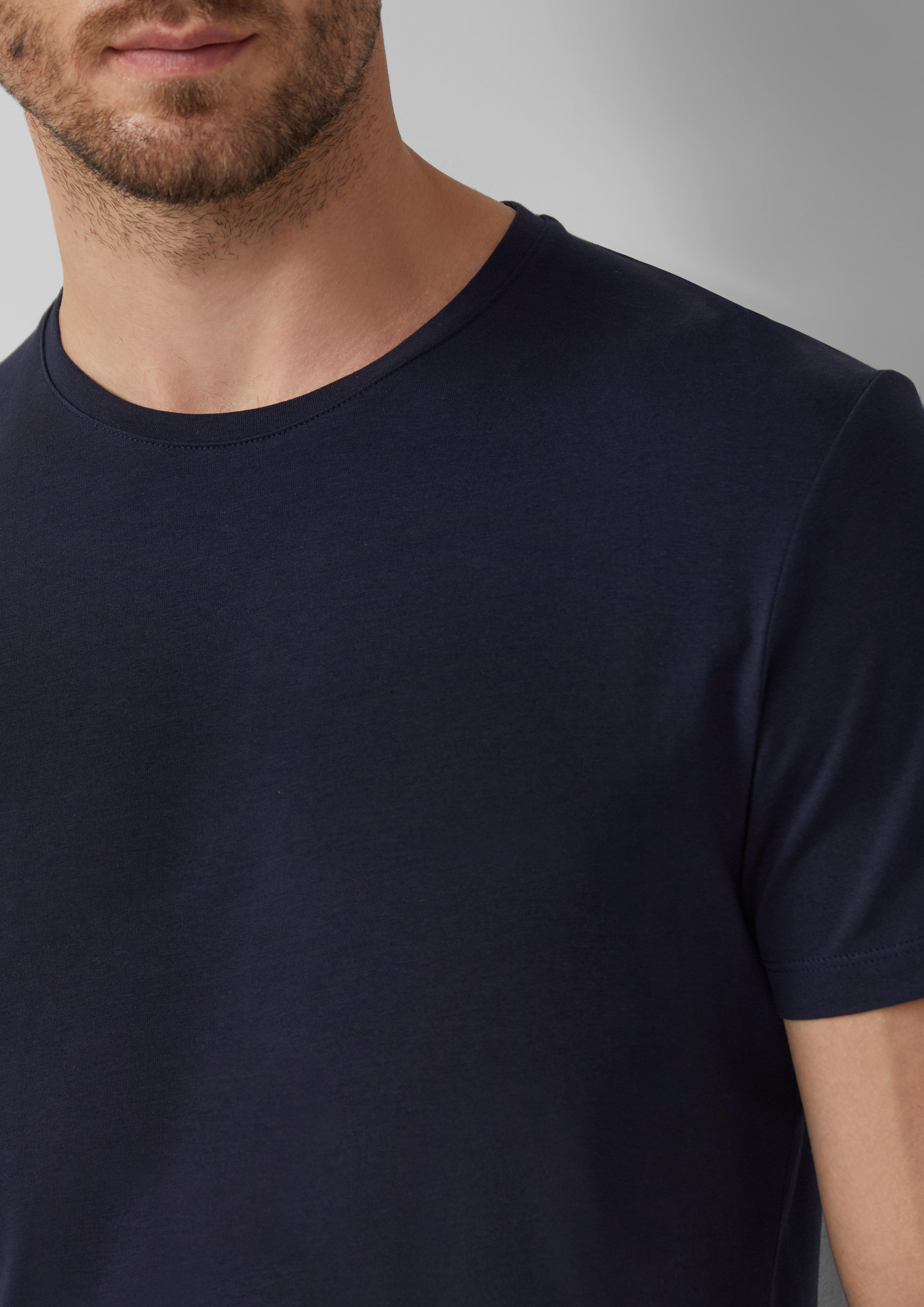 T-shirt in 5958, 9400, 0100 & 9999