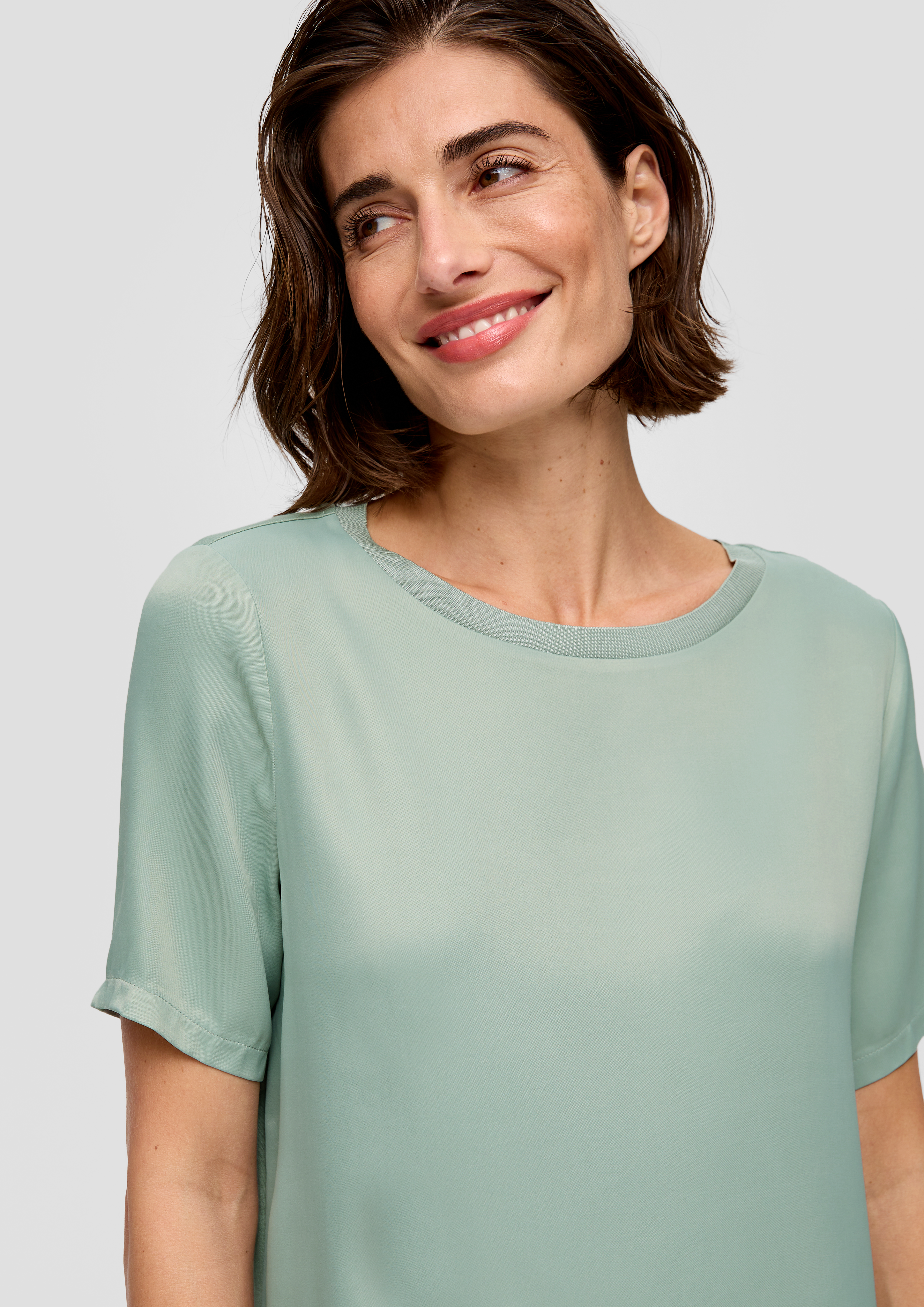 T-Shirt in 7240 & 4703