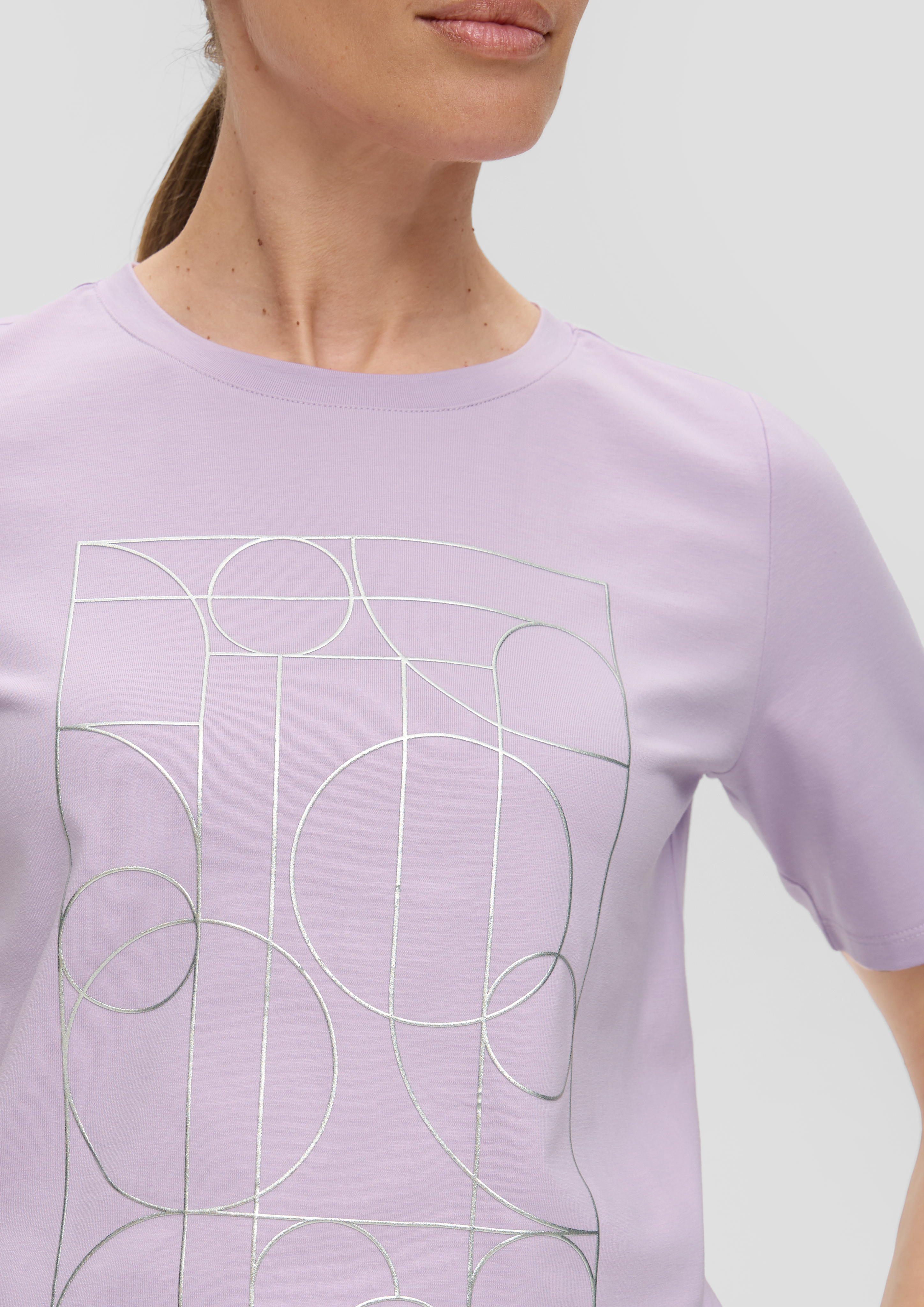 T-shirt in 47D1, 02D1 & 72D1