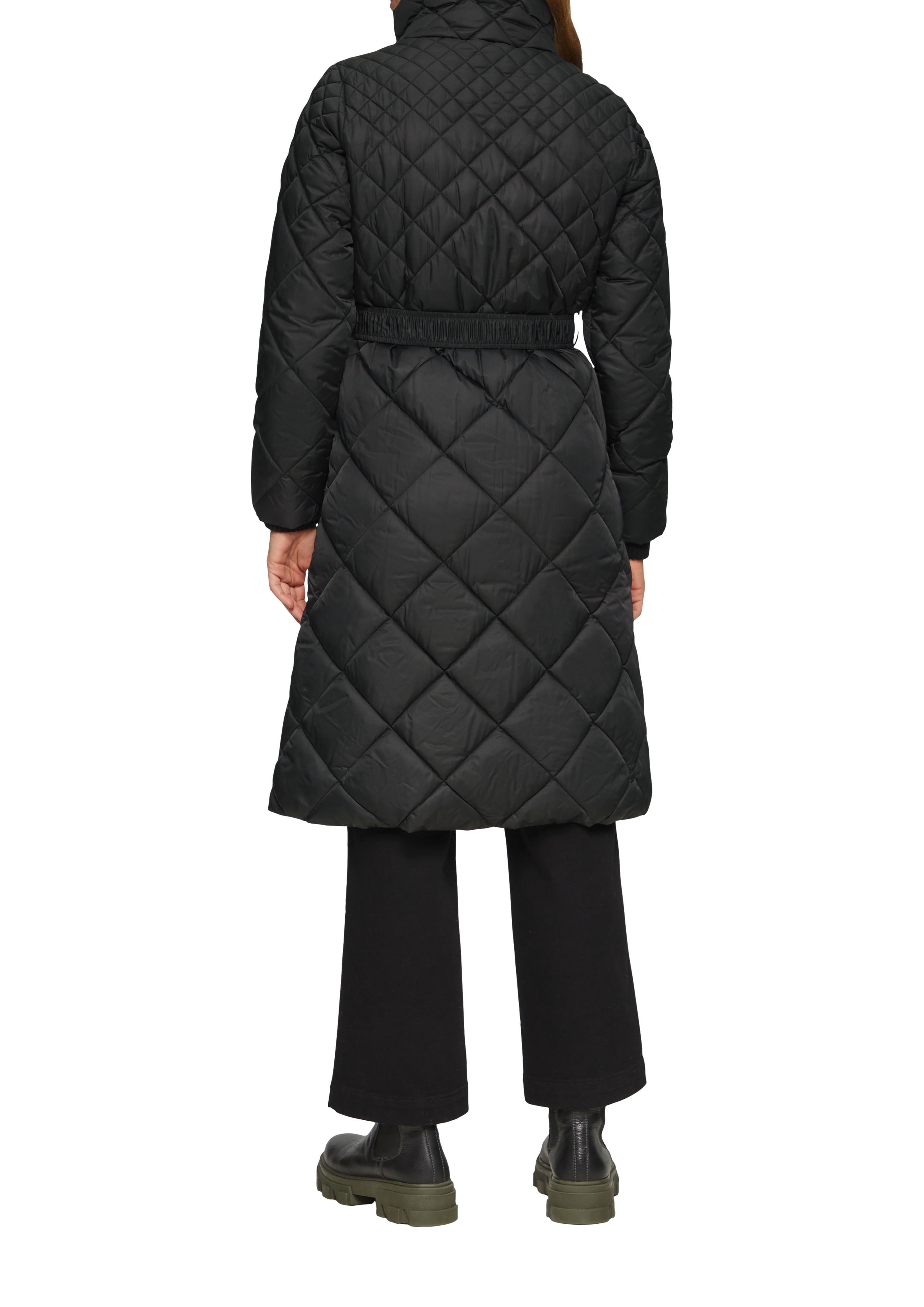 Thumbnail - Outdoor-Mantel